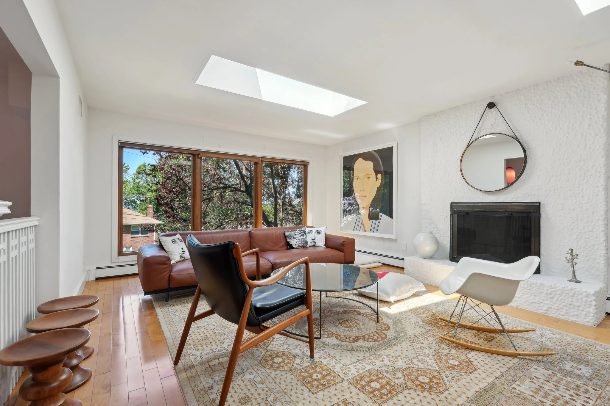 4-web-or-mls-Nordhoff Dr-2705-004.jpg
