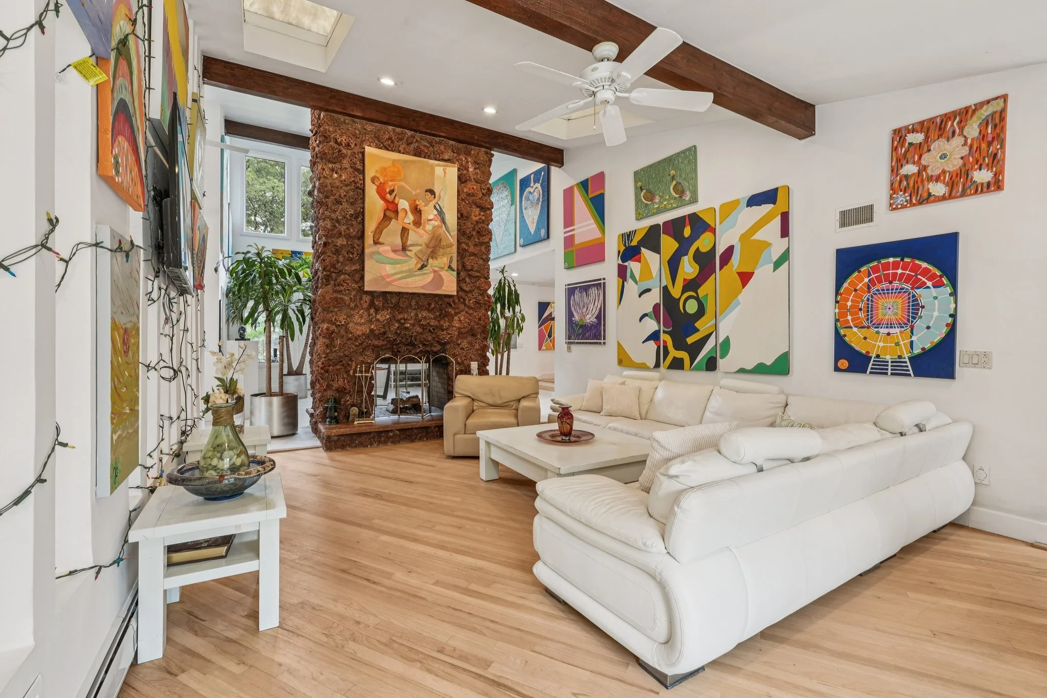 15-web-or-mls-Schaffer Rd-S1809-015.jpg