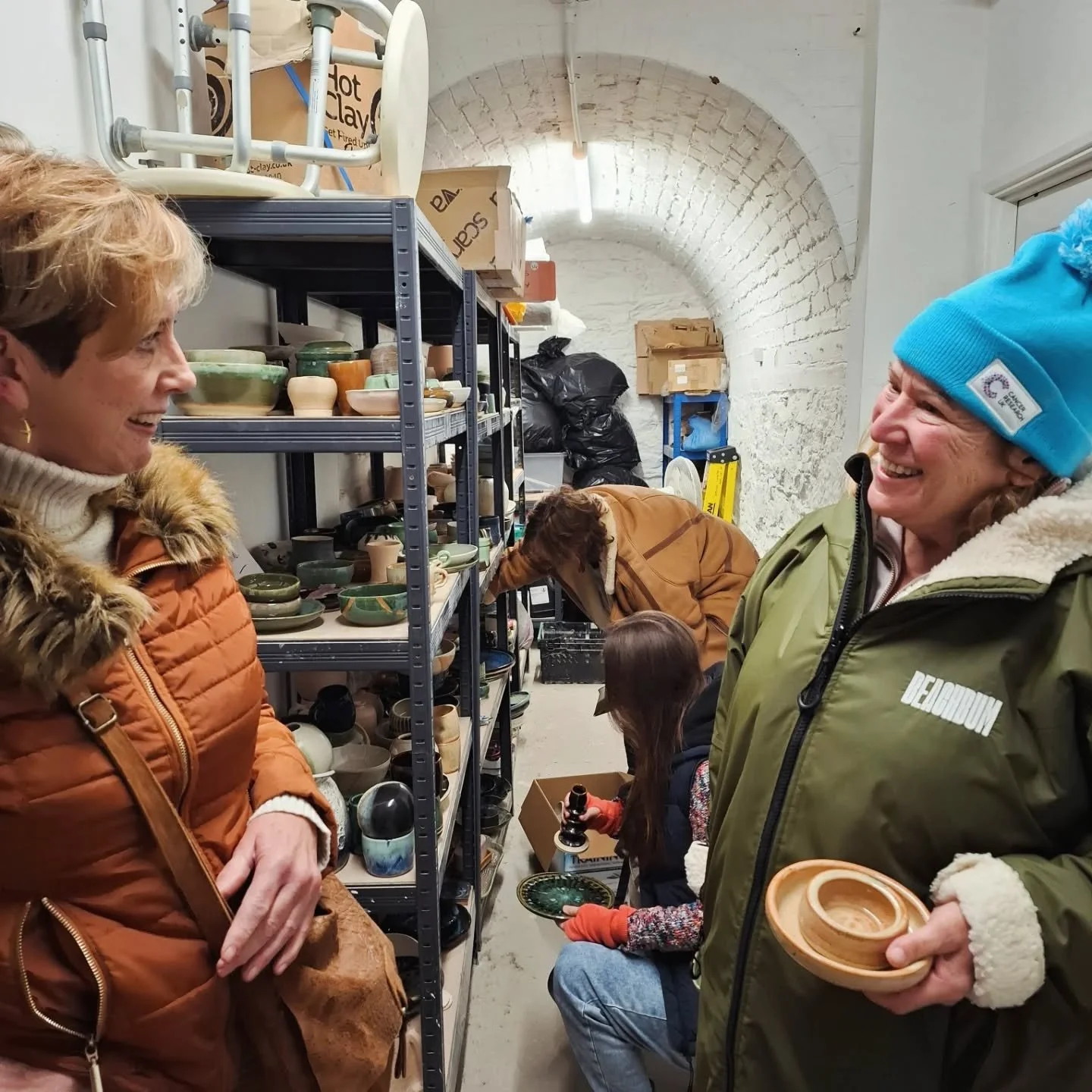 Final glaze firing and pottery collection day for the students work. 

Kilns and the pottery elves are now on a break.
See you in the New Year for more ceramics fun. 

#stleonardsceramics