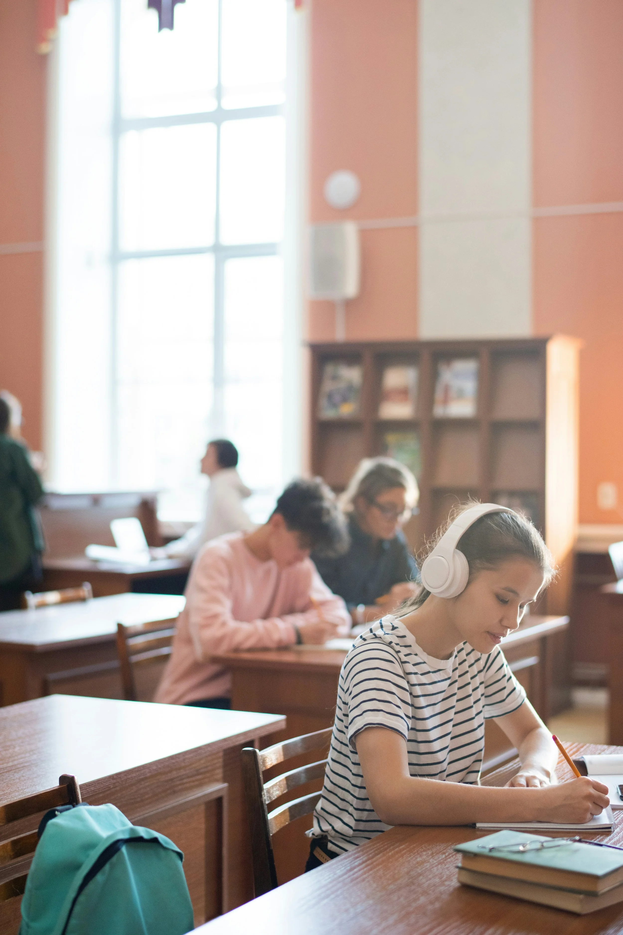 School Burnout in Autistic Children and Teens: Understanding the Signs and How to Help