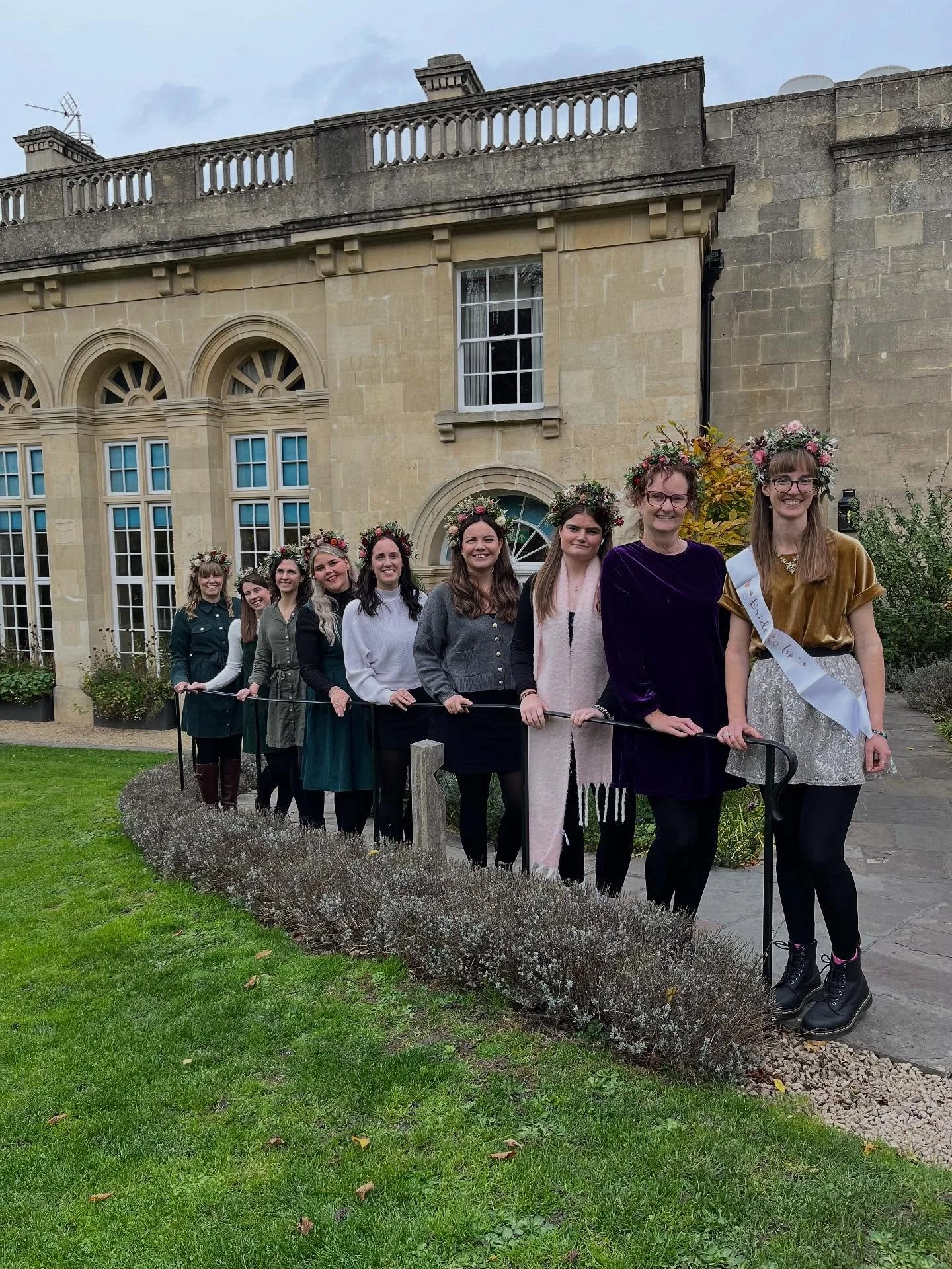 We recently held our last Flower Crown Workshop of the year at the Royal Crescent Hotel. It was a special event hosted at this beautiful hotel in Bath, and we enjoyed their indoor facilities as well as their lovely garden.

Our diary for next year&rs