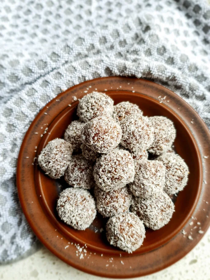 Indulgent Vegan Chocolate Ripple Balls Recipe — That Vegan Dad