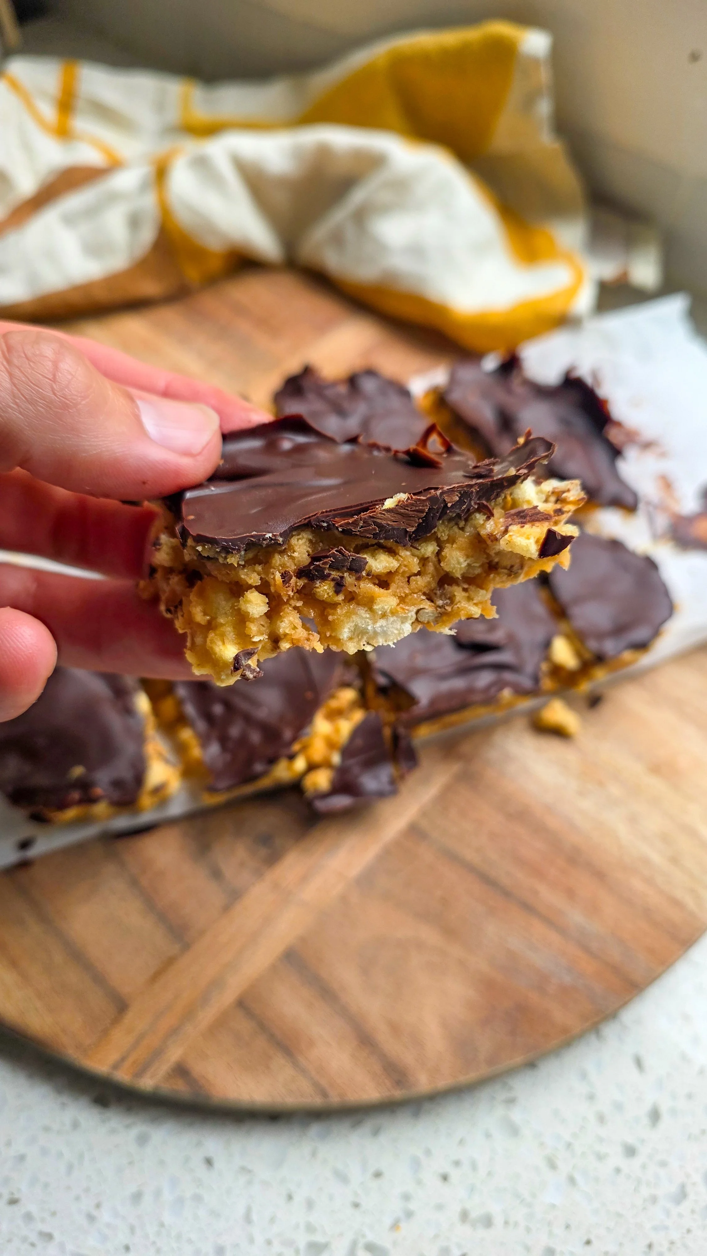 Chocolate Peanut Butter Bars with corn thins