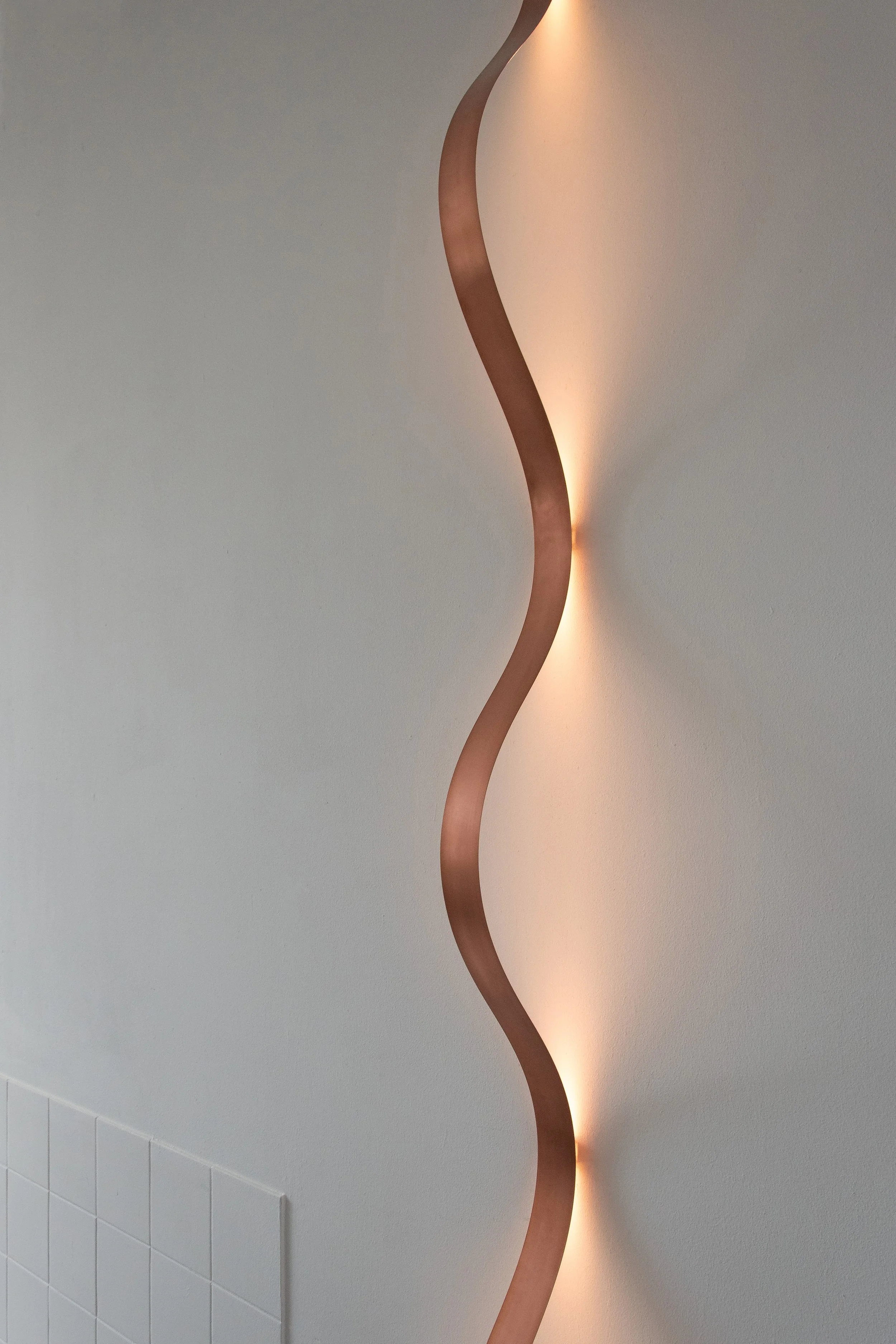 ARRAY Lighting - Sine Light by David Derksen — [ARRAY]