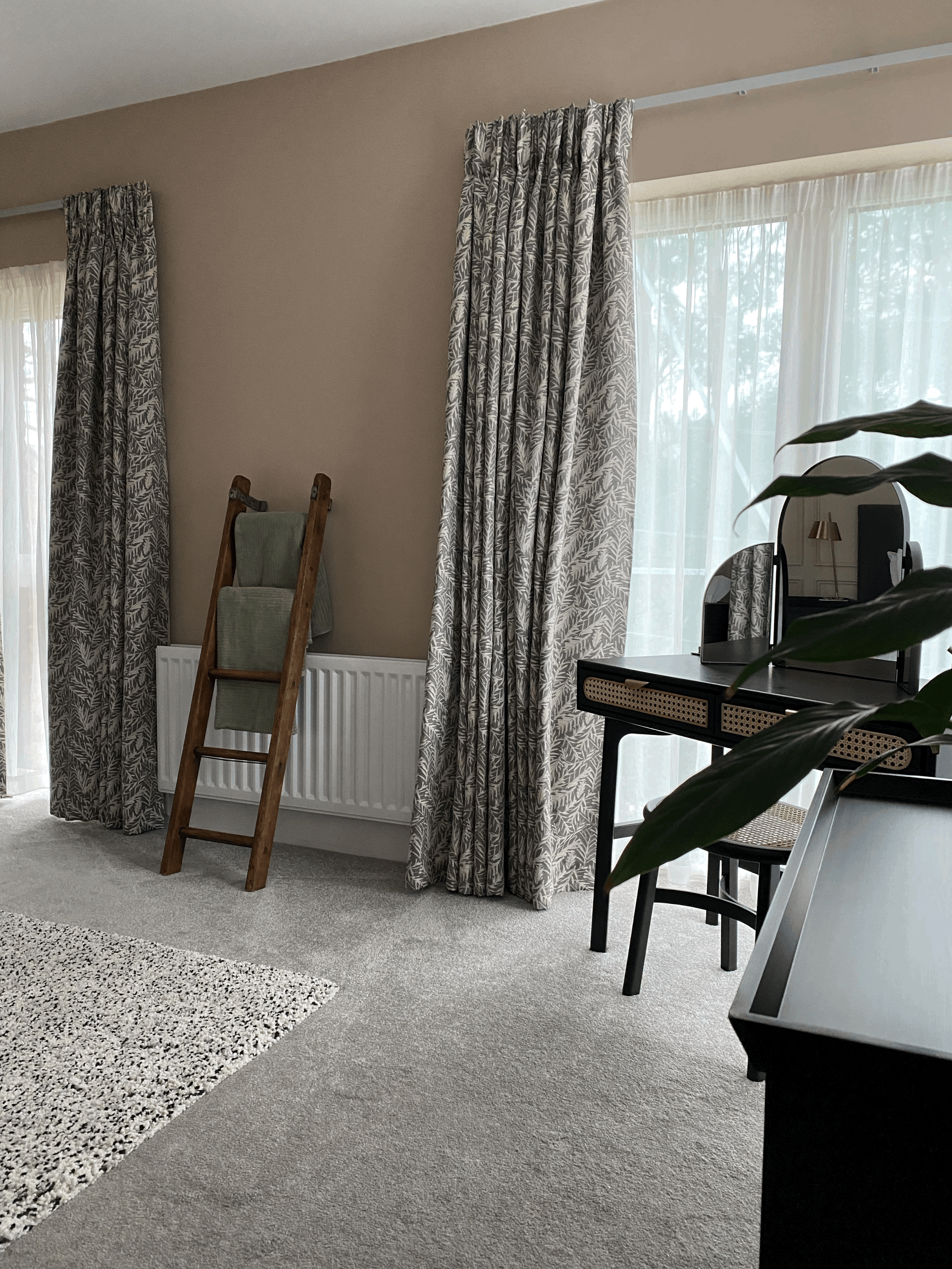 pale pink bedroom