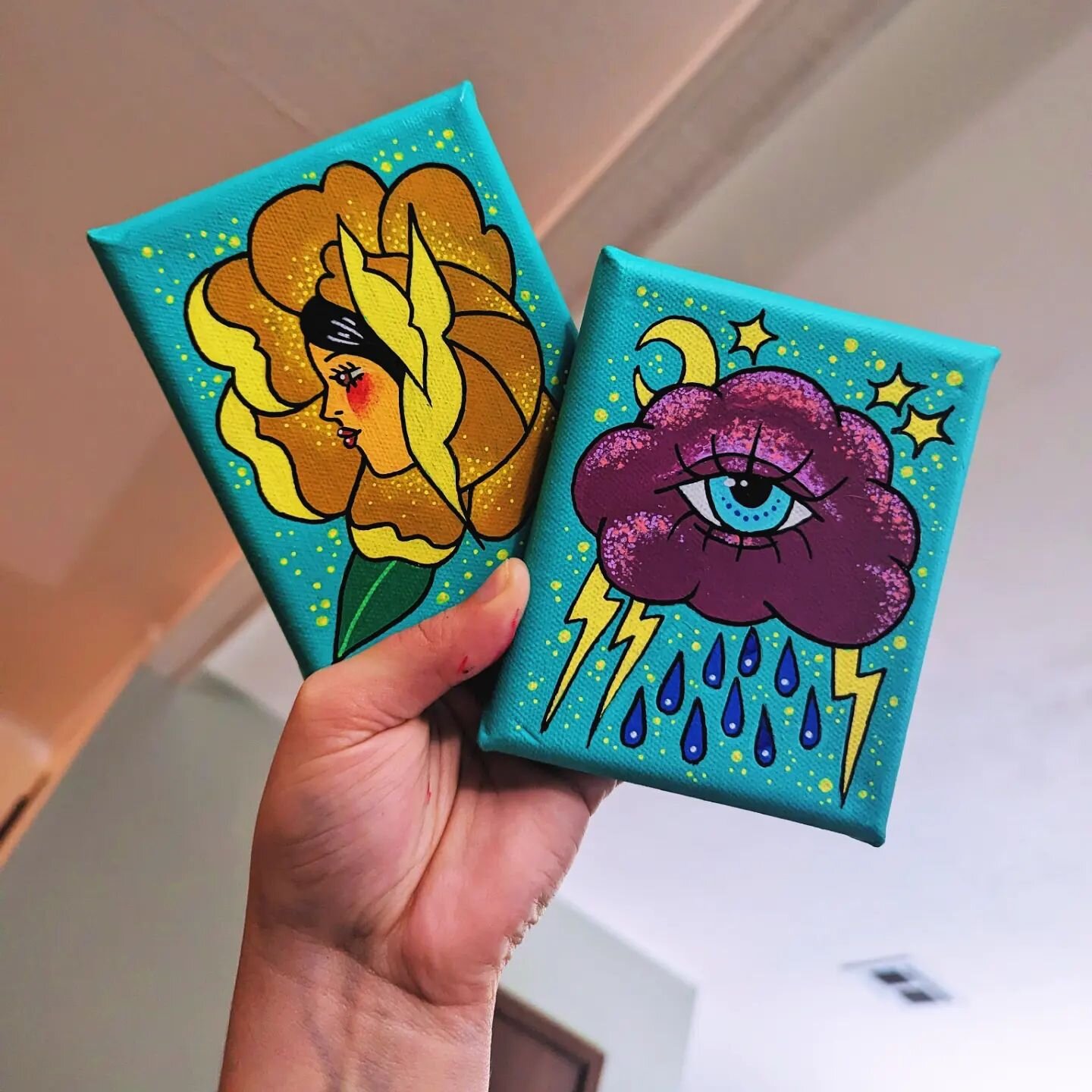 Been really going hard on small canvas paintings in preparation for some art markets this year 🌈 this will be my first time selling my art at an event, so really gotta show out!!!! Been really nice to come back to acrylic paints for a little bit too