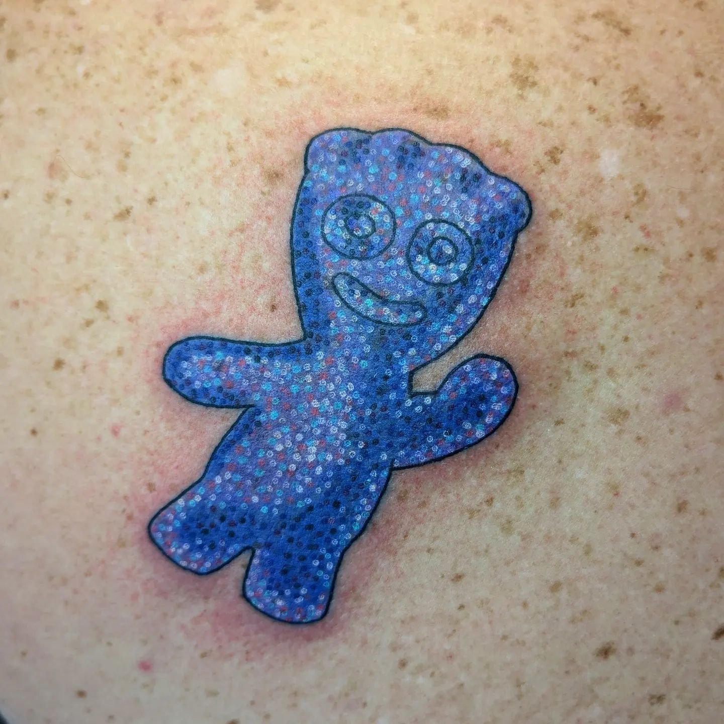 A sweet lil guy for Cody 🌈
.
.
.
.
.

#colortattoo #tattooartist #arkansasartist #arkansastattoo #bentonvillearkansas #bentonvilletattoo #fayettevilletattoo #fayettevillearkansas #nwarkansas #nwarkansasartist #cutetattoo  #illustrativetattoo #fkiron