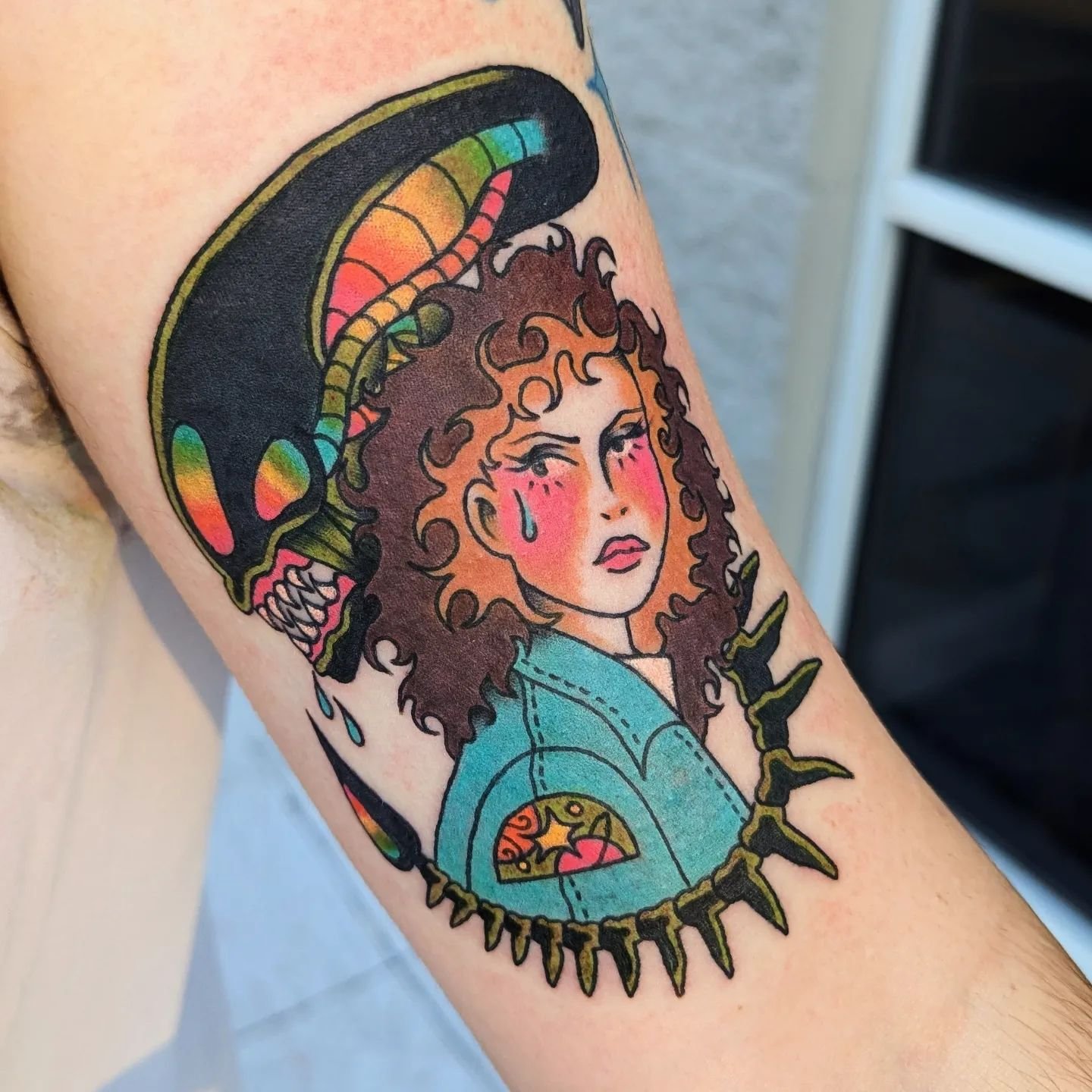 Had so much fun with this Ripley piece for my husband 🌈 book a tattoo!!!
.
.
.
.

#colortattoo #tattooartist #arkansasartist #arkansastattoo #bentonvillearkansas #bentonvilletattoo #fayettevilletattoo #fayettevillearkansas #nwarkansas #nwarkansasart