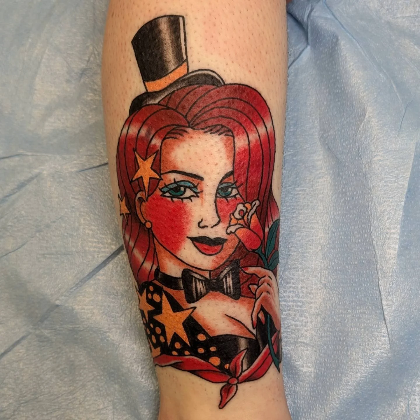 Chappell Roan has me in a chokehold 🫠😵&zwj;💫 
.
.
.
.

#colortattoo #tattooartist #arkansasartist #arkansastattoo #bentonvillearkansas #bentonvilletattoo #fayettevilletattoo #fayettevillearkansas #nwarkansas #nwarkansasartist #cutetattoo  #illustr