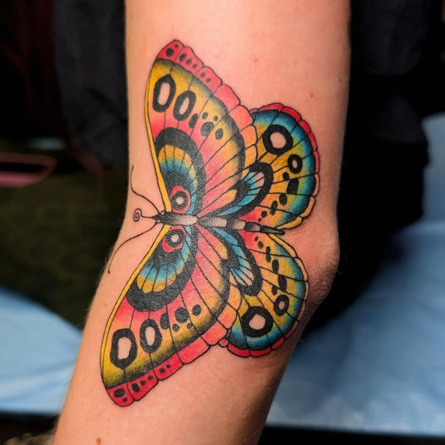 I love my job 💗🦋
.
.
.
.
#girlytrad #rogersarkansas #nwarkansas #arkansastattoo #tattooculture #arkansastattooartist #bentonvillearkansas #fusionink #neotradtattoo