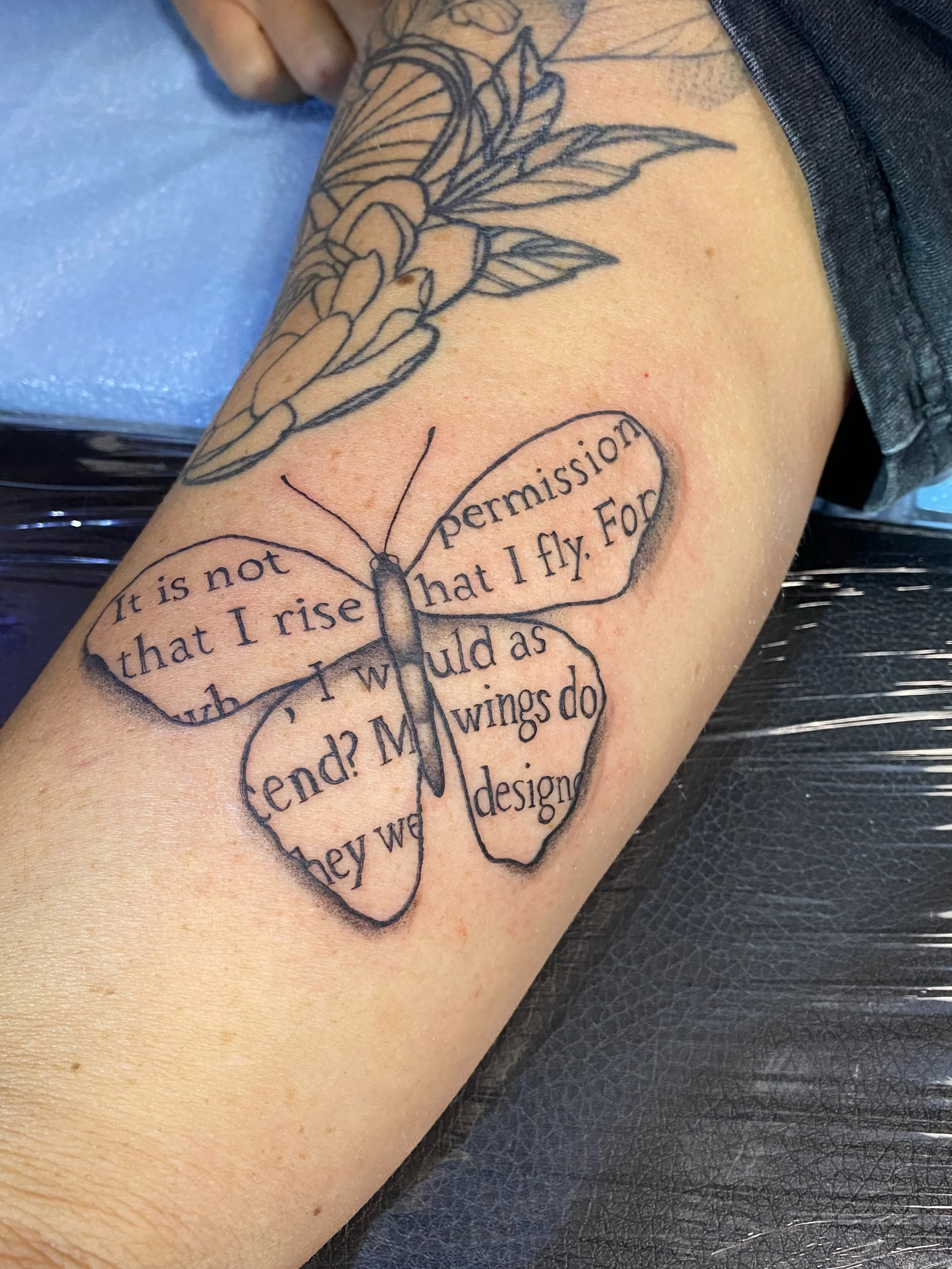 Had a super busy day today!! Here is some more I did 🥰 it&rsquo;s never a bad day when you have the coolest job in the whole world!! 🌎