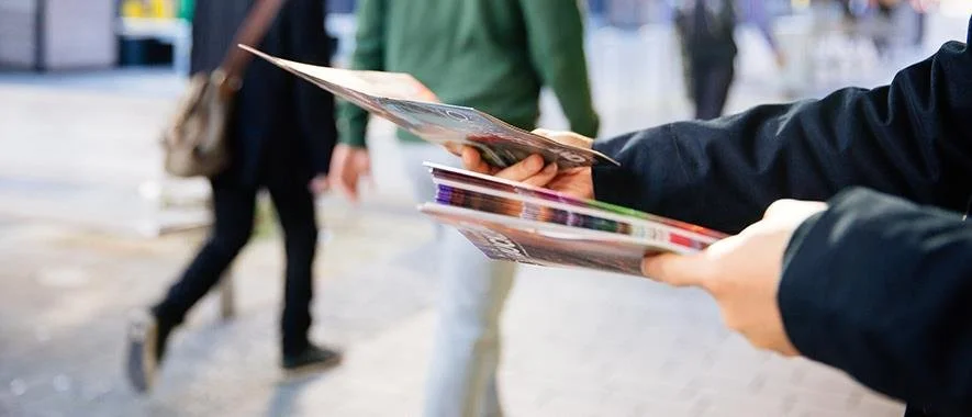 Are You Handing Out Flyers Or Building Relationships On LinkedIn?