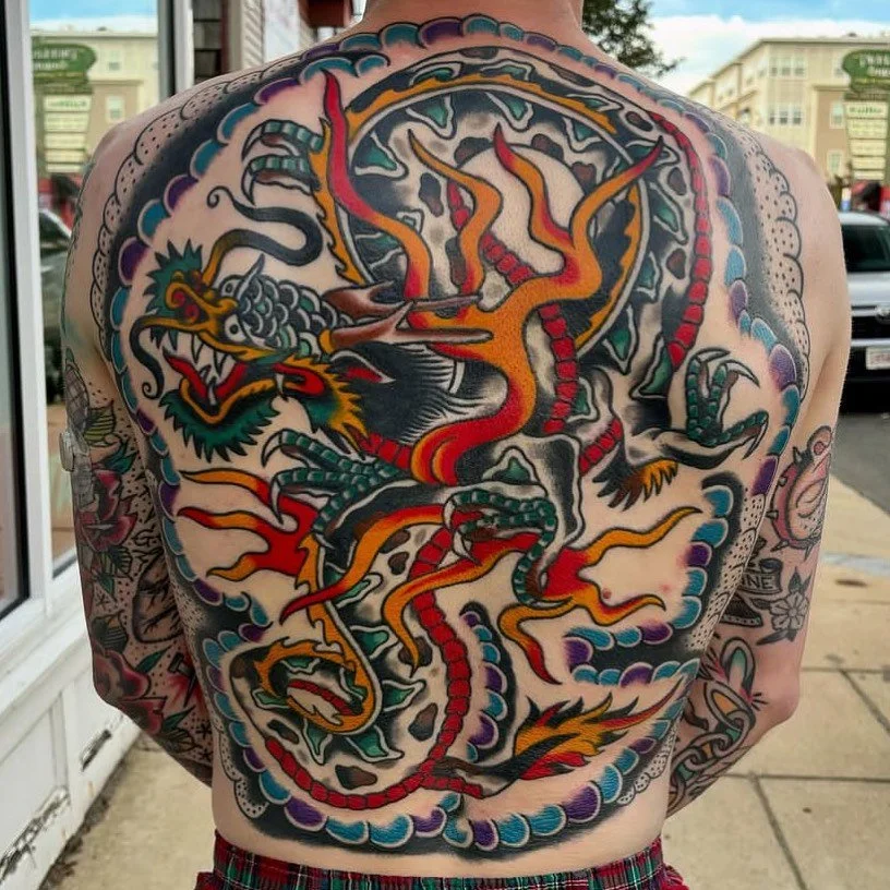 Back by @jonathan_putur #northshorema #gardencitytattoo #oldlines #traditionaltattoo #salemma #beverlyma #skinart_traditional #tradworkers #tattoo #traditionaltattoos #whipshaded #traditionaltattooer #usatraditional #oldschooltattoos #besttradtattoos