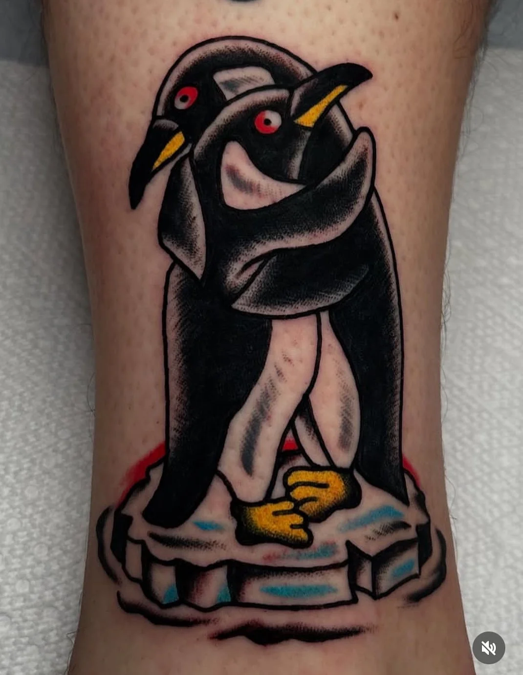 Tattoo by @danduquettetattoo #northshore #gardencitytattoo #oldlines #traditionaltattoo #salemma #beverlyma #skinart_traditional #tradworkers #tattoo #traditionaltattoos #whipshaded #traditionaltattooer #usatraditional #oldschooltattoos #besttradtatt