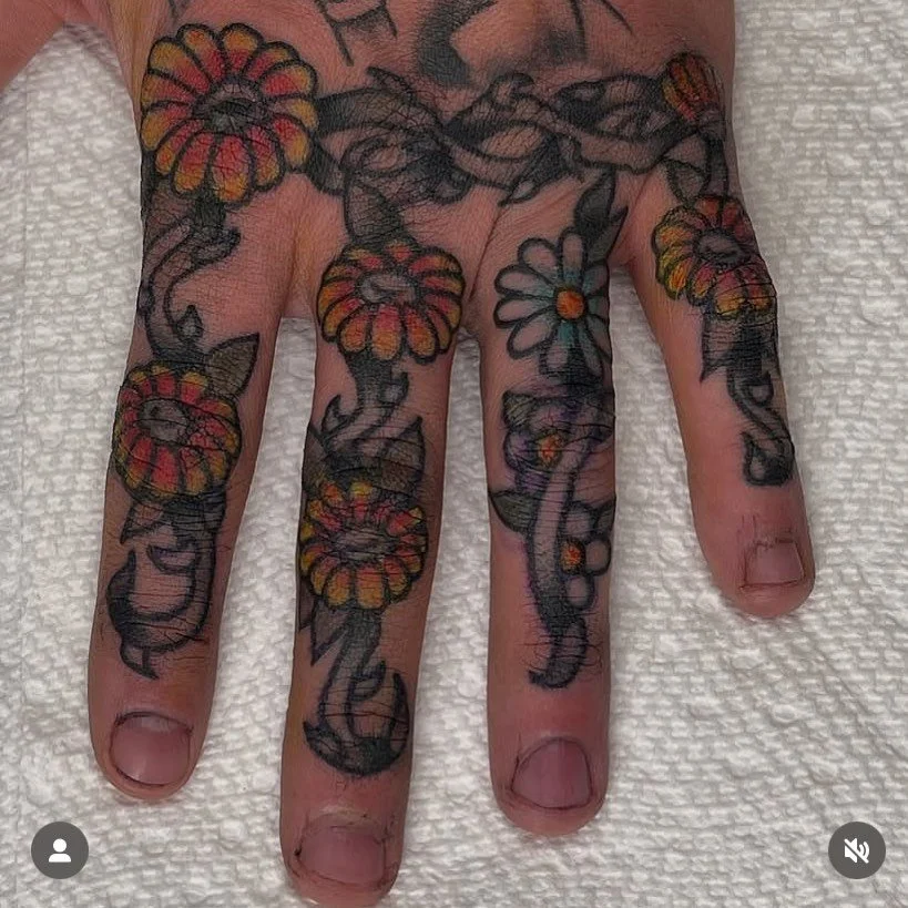 Tattoo by @cool.hand.danielle #tattoo #tattooing #tattooart #tattooartist #tattooer #art #artist #skinarttraditional #americantraditional #traditionaltattoos #brightandbold #boldwillhold #oldschool #vintagetattoo #beverlyma #northshorema