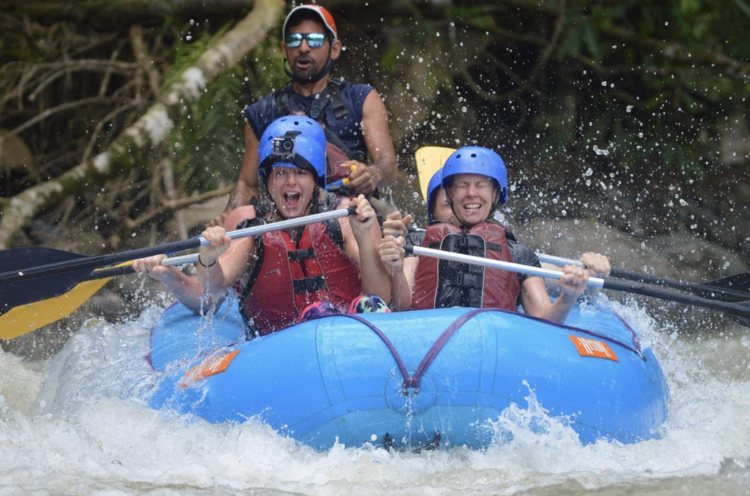 rafting tour manuel antonio costa rica 3.png