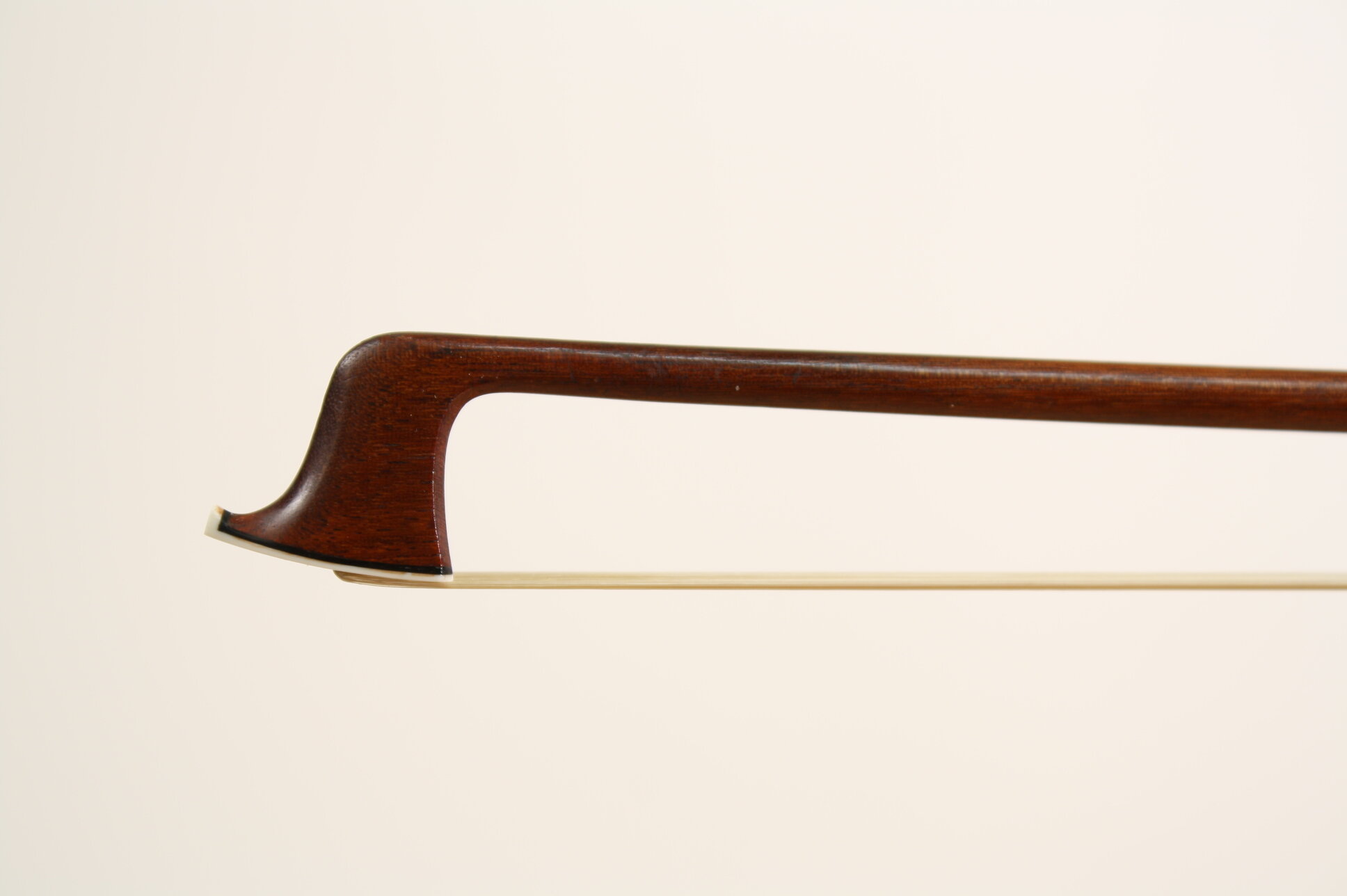 Prell 2024 violin bow