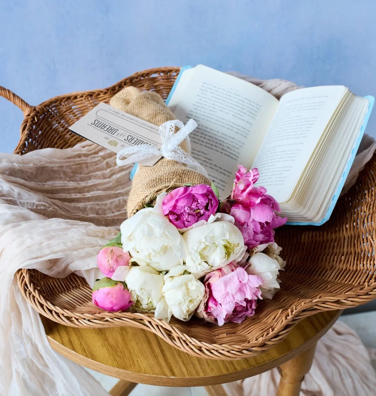 PEONIES, POUR MOI ET TOI &mdash; If ever there were a moment to pause, gather, and tiptoe through the tulips &mdash; ahem, the peonies &mdash; Peony Fest &Eacute;tendu in Chicago promises to be it.

As someone who believes deeply in the restorative p