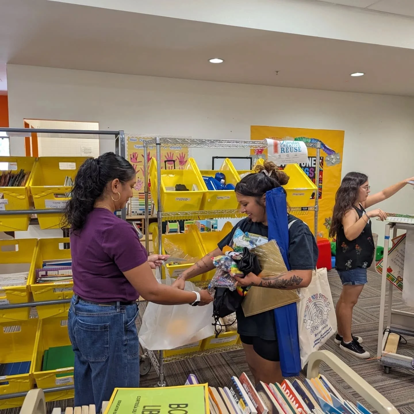 Thank you @austincreativereuse for working with Read the Room to provide free supplies to the teachers @opendoorpreschoolsatx We love being able to support our incredible early childhood educators! Cause for us it is always Classroom. Community. Conn