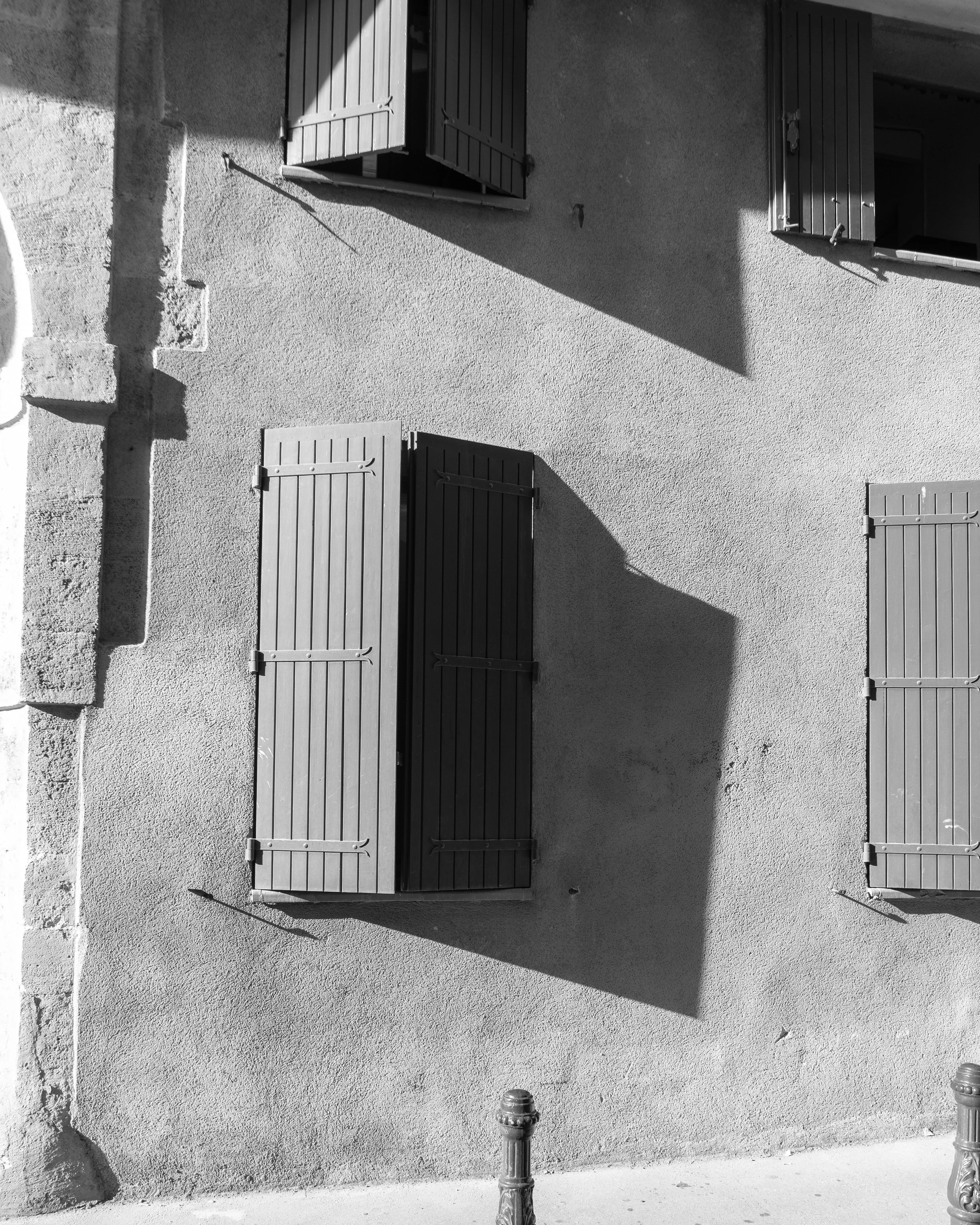 window-shutters-aix-en-provence.jpg