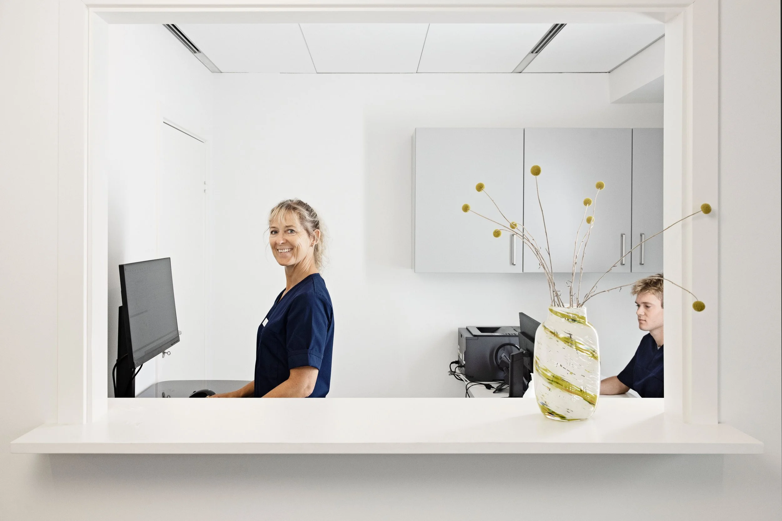 Linda er øjenlægeassistent hos øjenlæge Nicolai Sjö