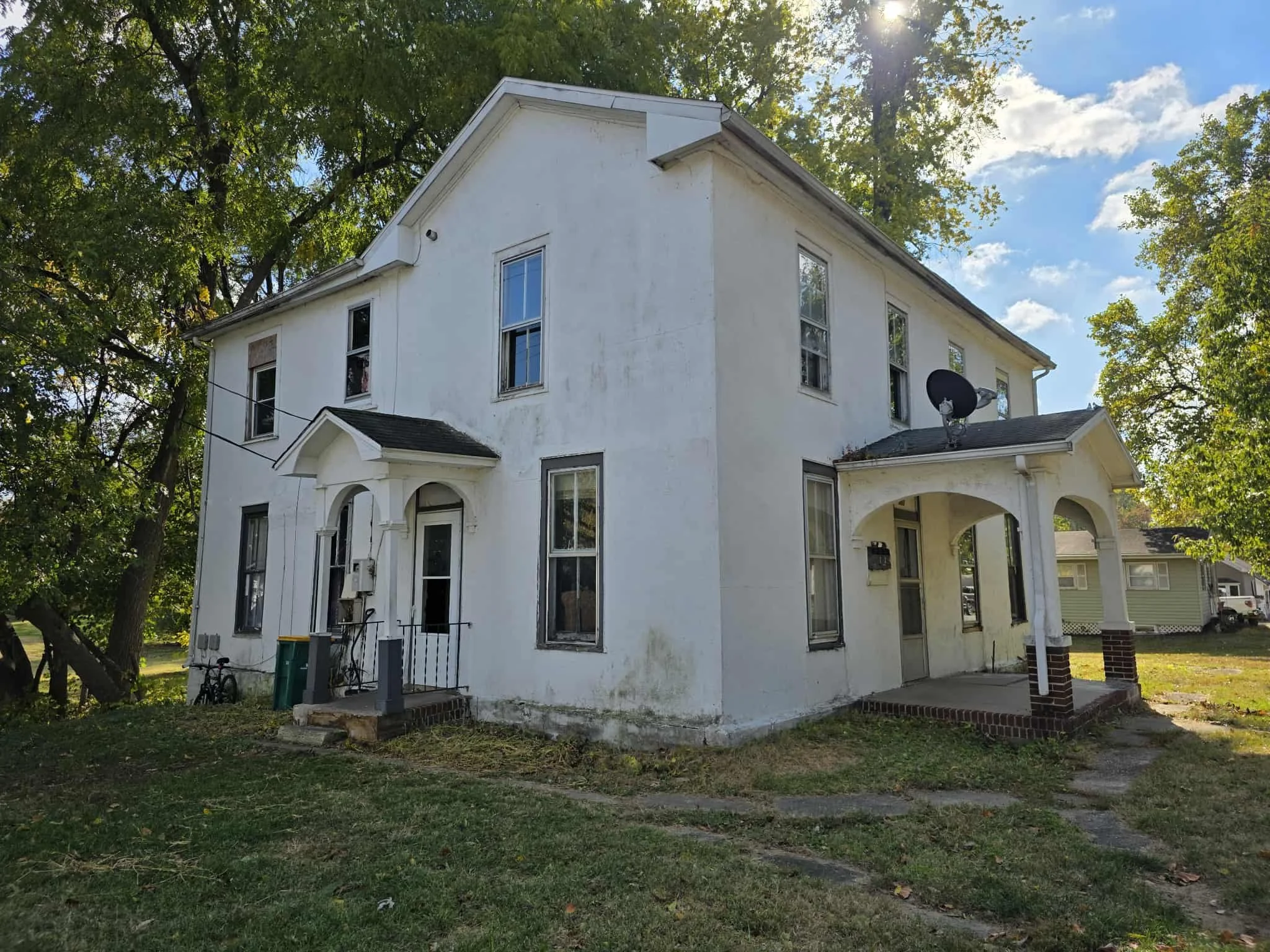 Online Only Real Estate Auction:  503 S. Dudley Street, Macomb, IL