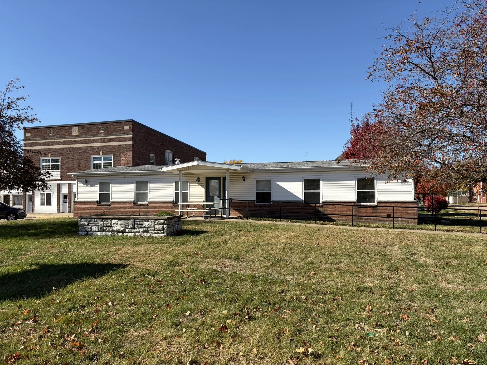 Online Only Real Estate Auction:  130 N. Broadway Street, Table Grove, IL