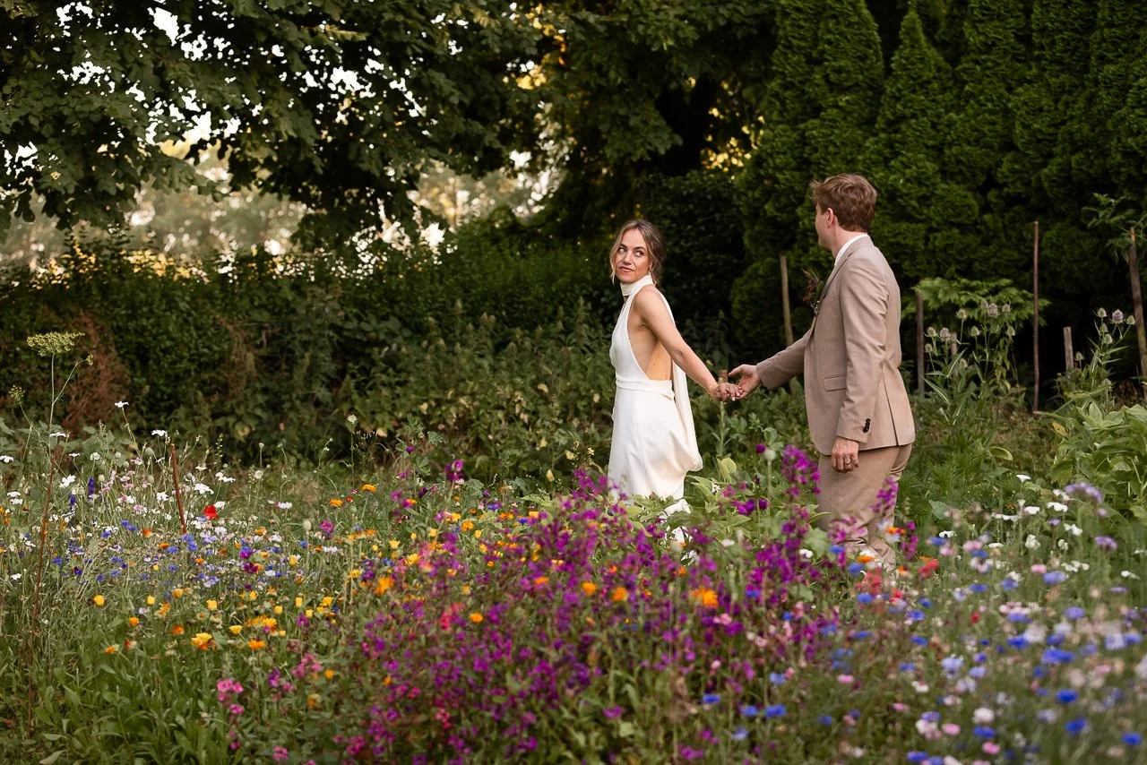 olmenhorst-voorbeeld-fotografie-vintage-wedding-boomgaard-avond-kleuren.jpg