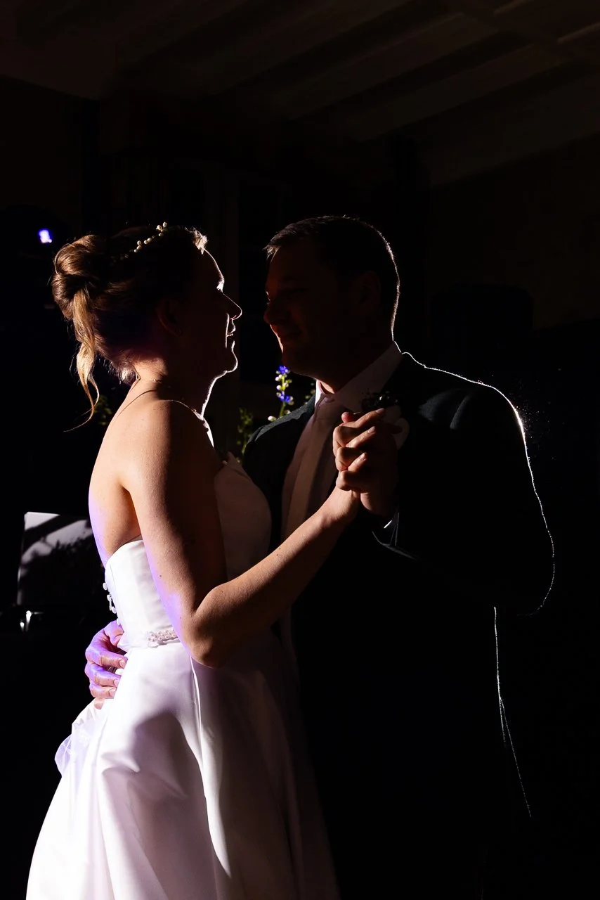 Kasteel-bruiloft-Hoge-Vuursche-Fotografie-openingsdans.jpg