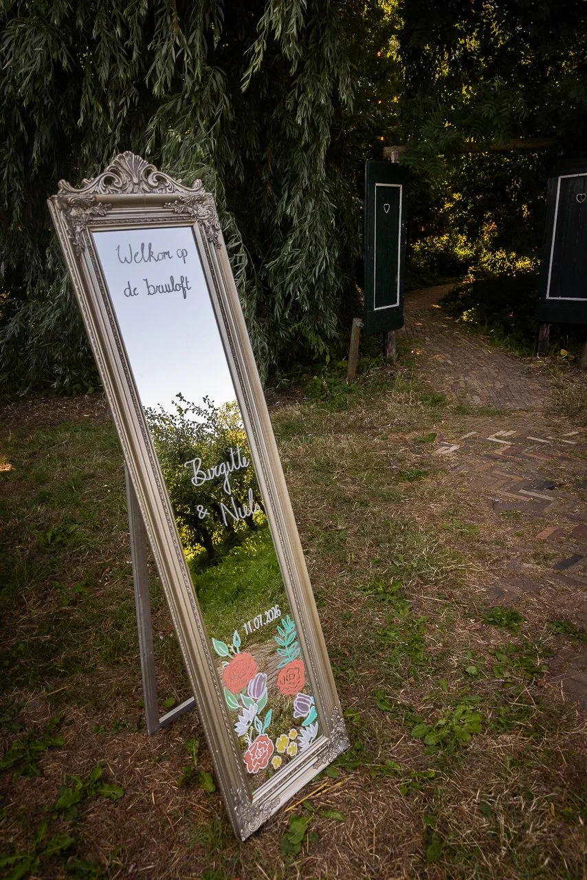 voorbeeld-fotografie-vintage-wedding-boomgaard-olmenhorst-spiegel.jpg