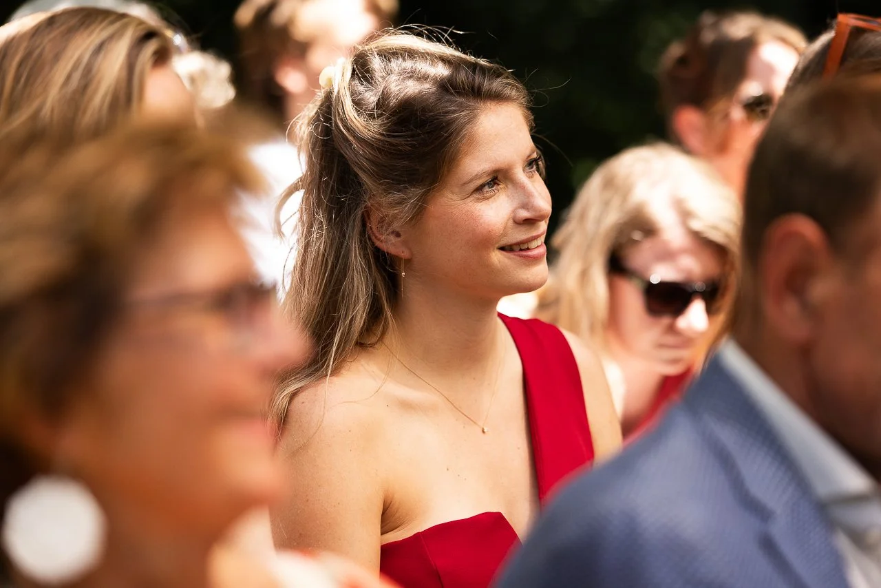 olmenhorst-voorbeeld-fotografie-vintage-wedding-boomgaard-gast.jpg