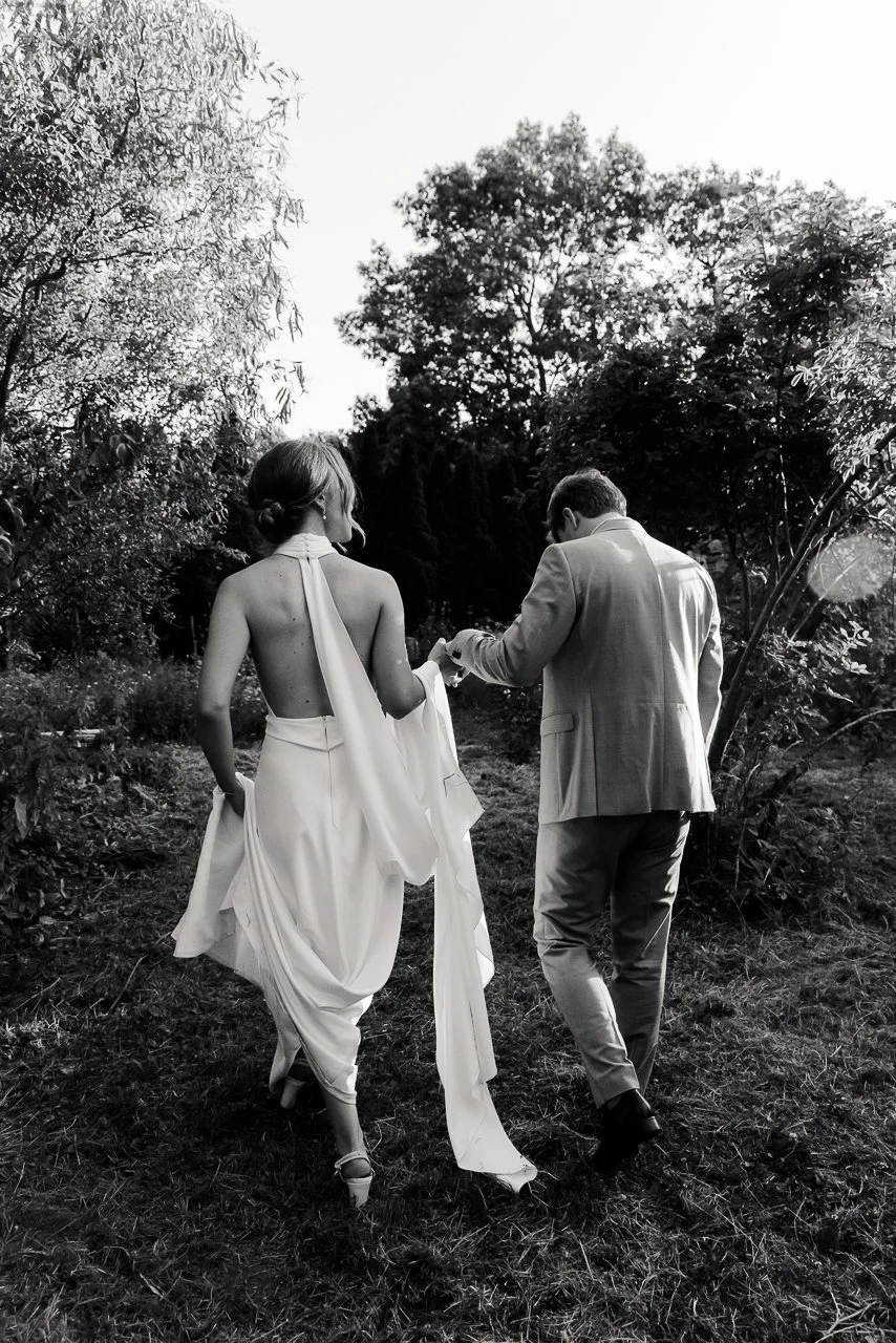 olmenhorst-voorbeeld-fotografie-vintage-wedding-boomgaard-avond-tuin.jpg