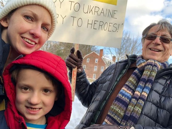 JustAnswer Concord, MA stands with Ukraine