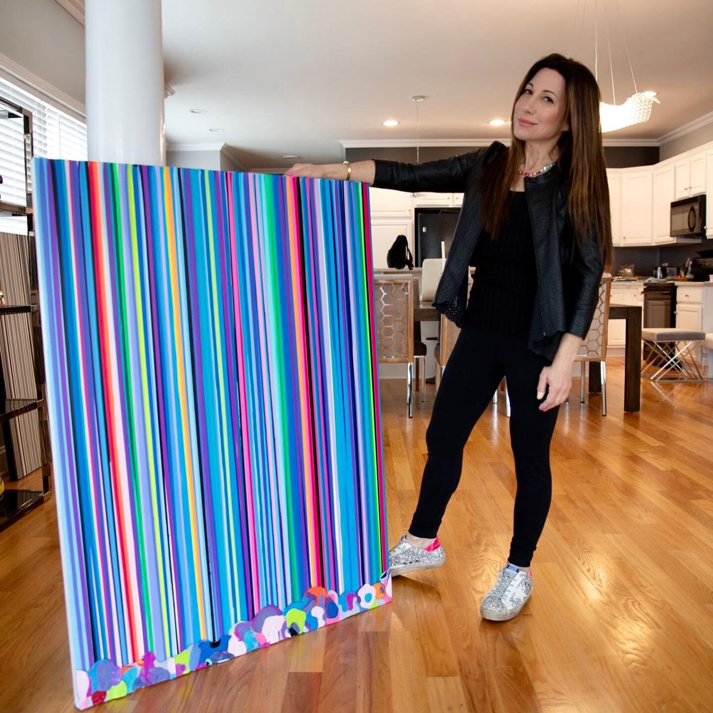 It&rsquo;s called Glorious Day 🌸! 48x36 in and ready to ship! Linked in todays story:)
.
.
.
#artwork #paintingoftheday #contrmporarypainting #modernart #modernartists #moderngallery #contemporaryart #contemporarystyle