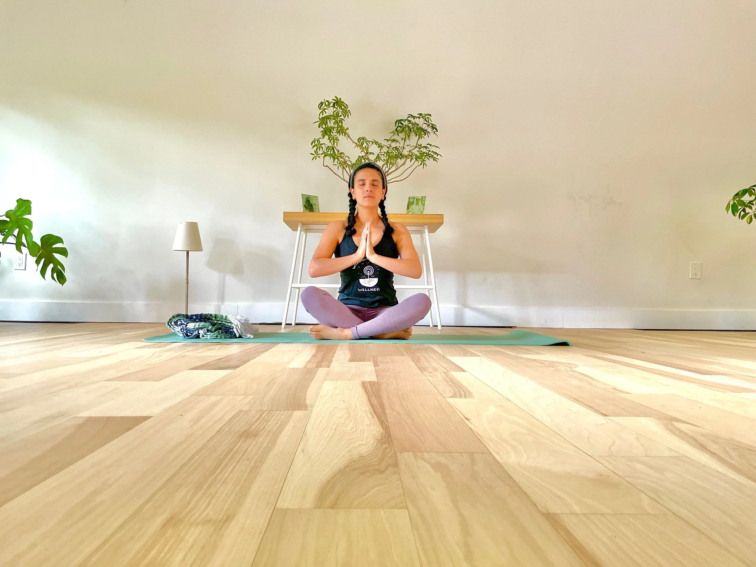 🧘‍♀️ Yoga w/ Sophia