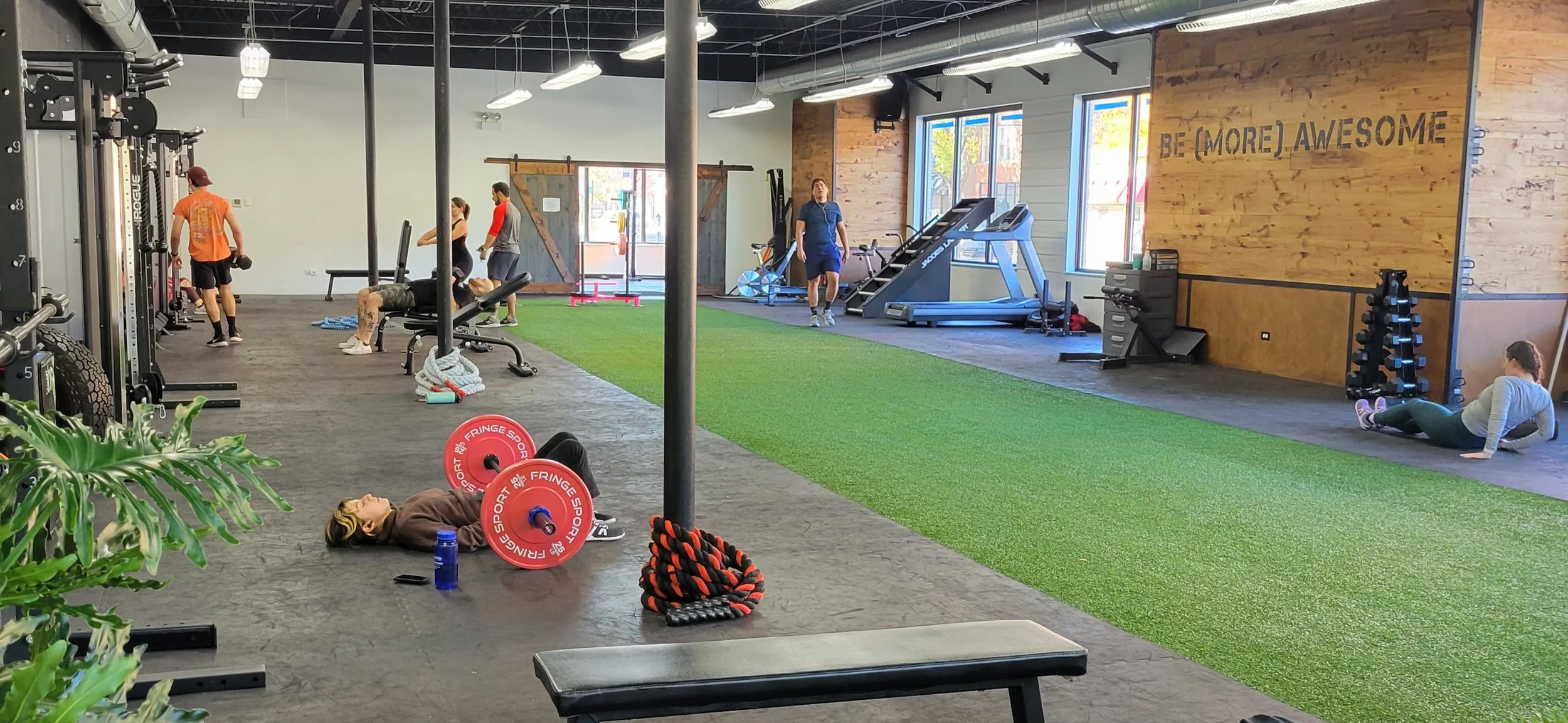 Paramount Personal Training gym in Logan Square