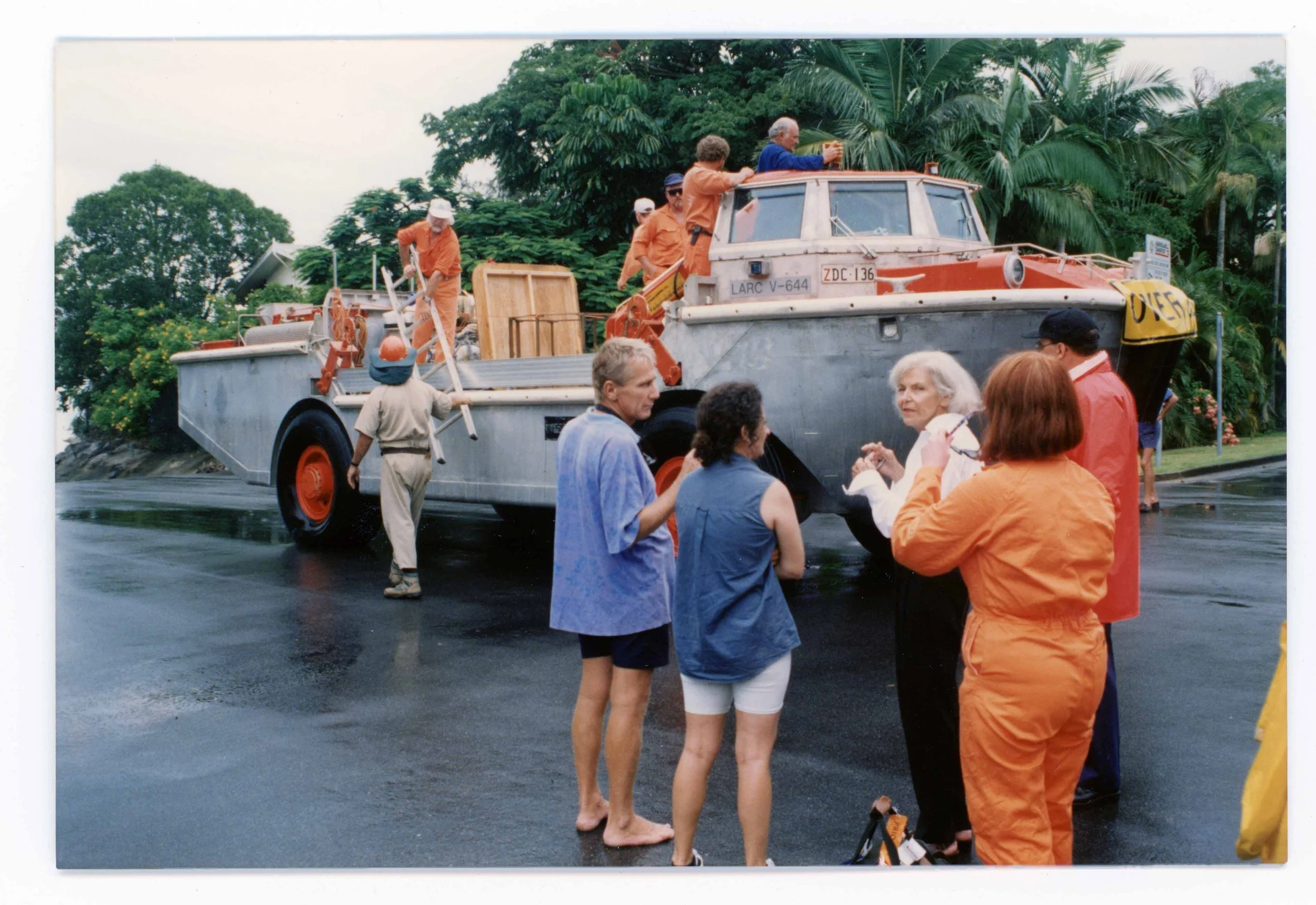 Low Isles lens delivery to Port Douglas Museum (2).jpeg