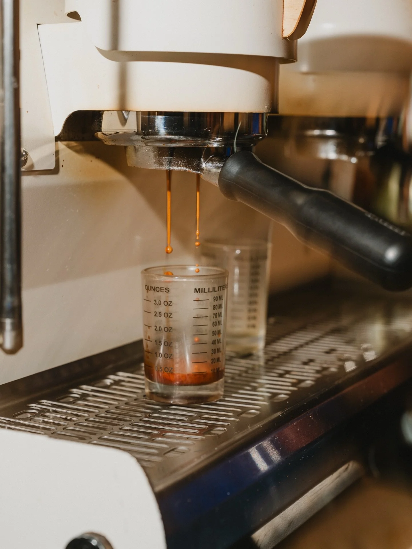 You know it&rsquo;s going to be a good Monday when you start your day like this ☕☕ Swing by the shop for a boost - here till 7!

📸: @h.ninde

#coffeetulsa #specialtycoffee #collabcoffee #thecollaborative #tulsacoffee #tulsacoffeeshop