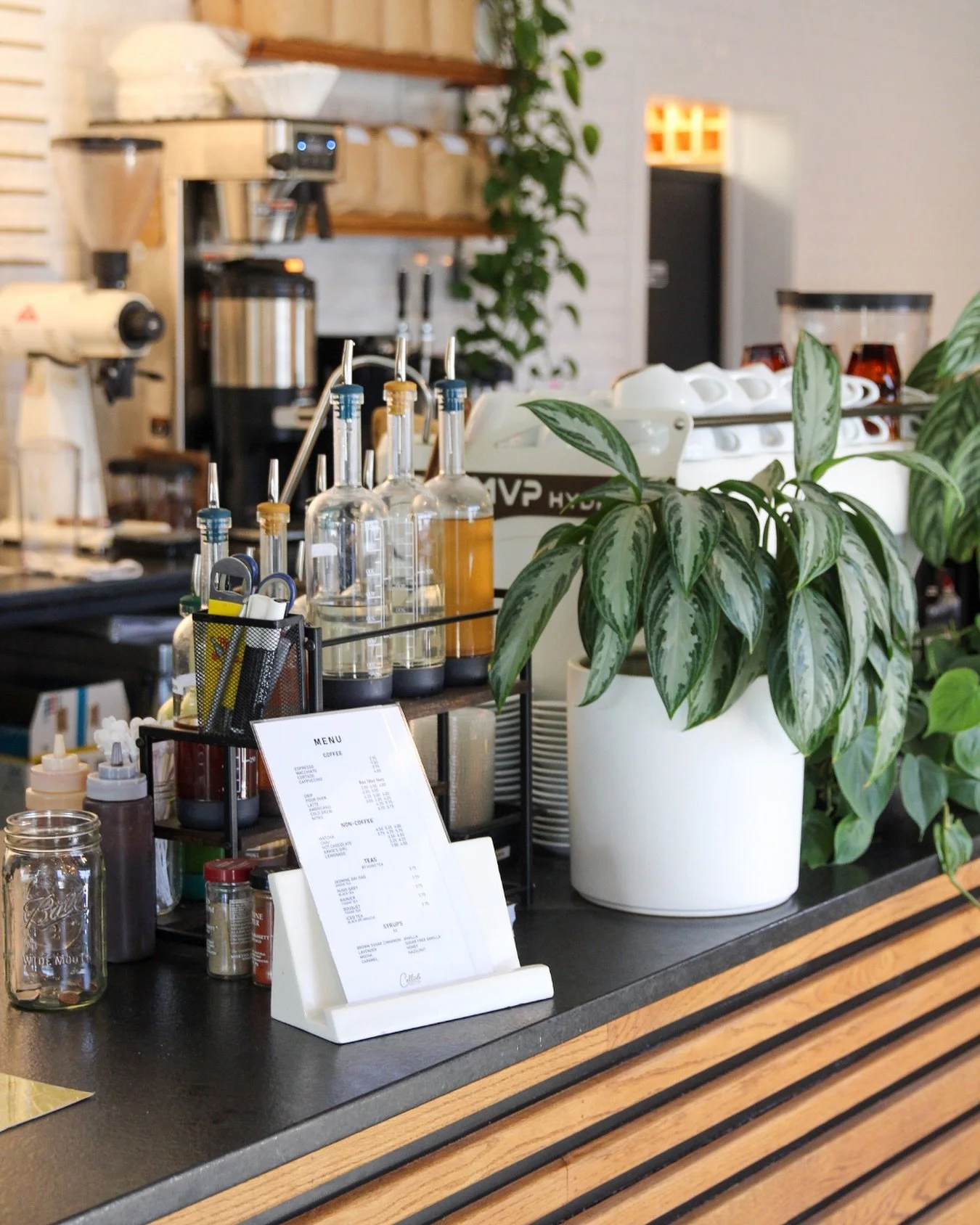 Black Friday Sale incoming....🛍️

Stop by the shop from 11/28 - 11/30 and receive 25% off Shirts, Hats, and Retail Coffee Bags! We&rsquo;ll be open till 7pm - see you soon!

#tulsaok #midtowntulsa #coffeetulsa #tulsacoffee #tulsacoffeeshop #visittul