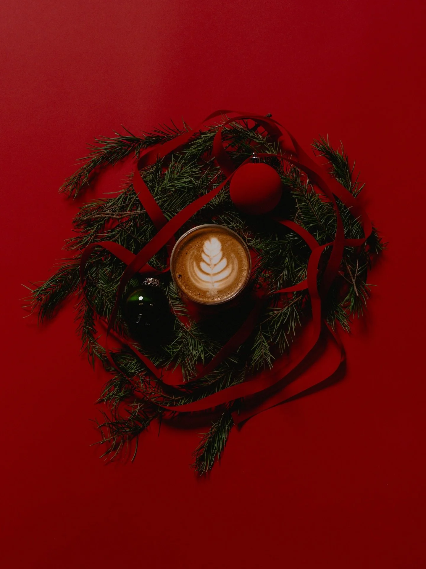 Happy Holidays from Collab ✨ We&rsquo;ve got a very special lineup for you this season - check out the menu below!

🎅 Gingerbread latte: House-made gingerbread syrup, espresso, milk.
🎄 Mint Matcha: Mint simple syrup, ceremonial grade matcha, milk.
