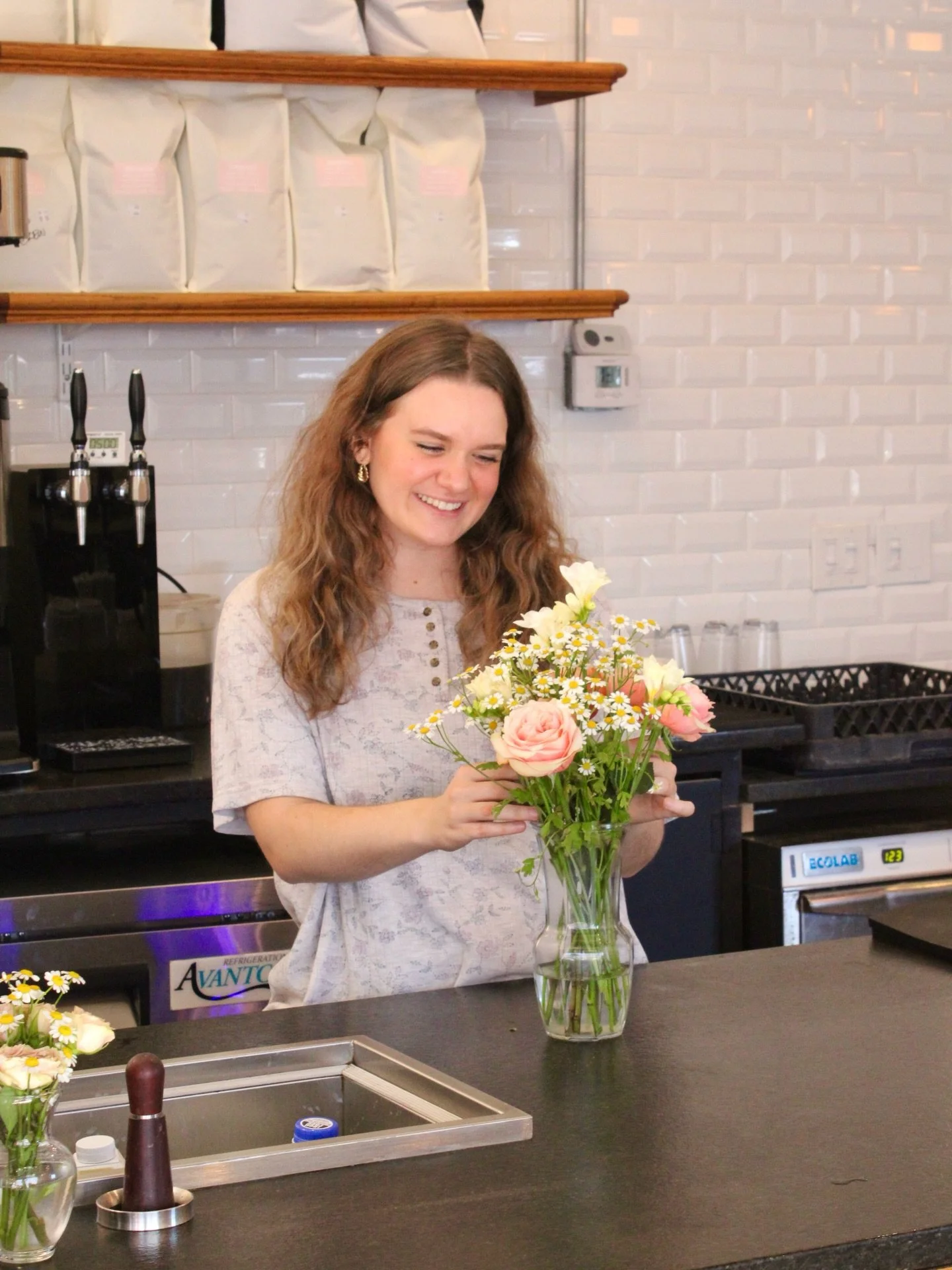 Help us wish the lovely Mollie Happy Birthday 🥳 She not only is a huge help to our team but she also creates the prettiest florals for us! Hope your day is as lovely as that bouquet Mollie 💐