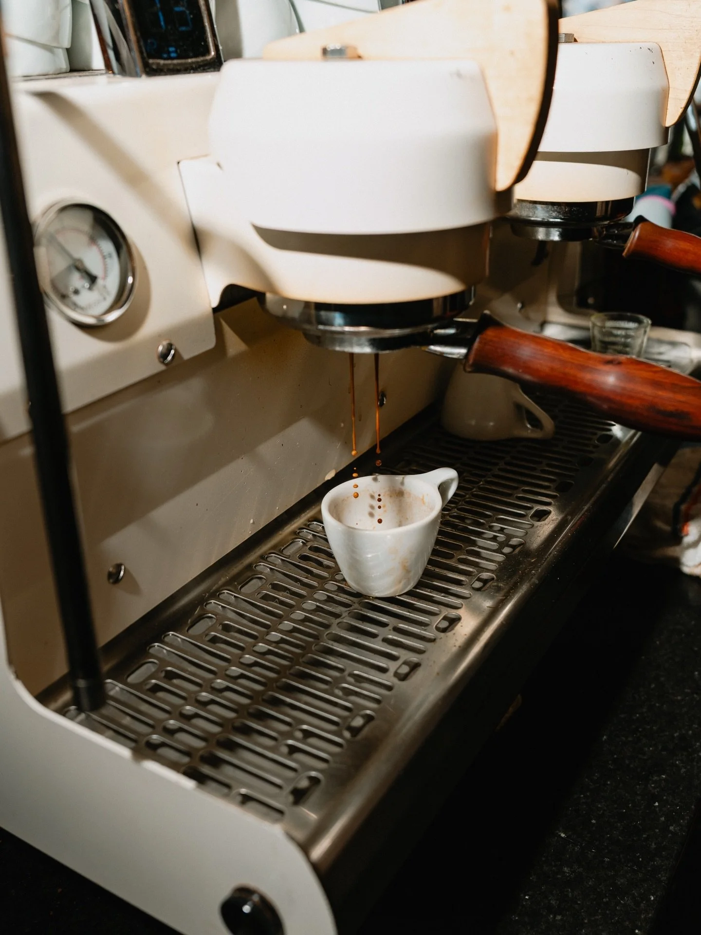 A great day starts with coffee and we&rsquo;ve got what you need! Swing by for that Monday boost ☕

📸: @h.ninde

#collabcoffee #thecollaborative #tulsaok #midtowntulsa