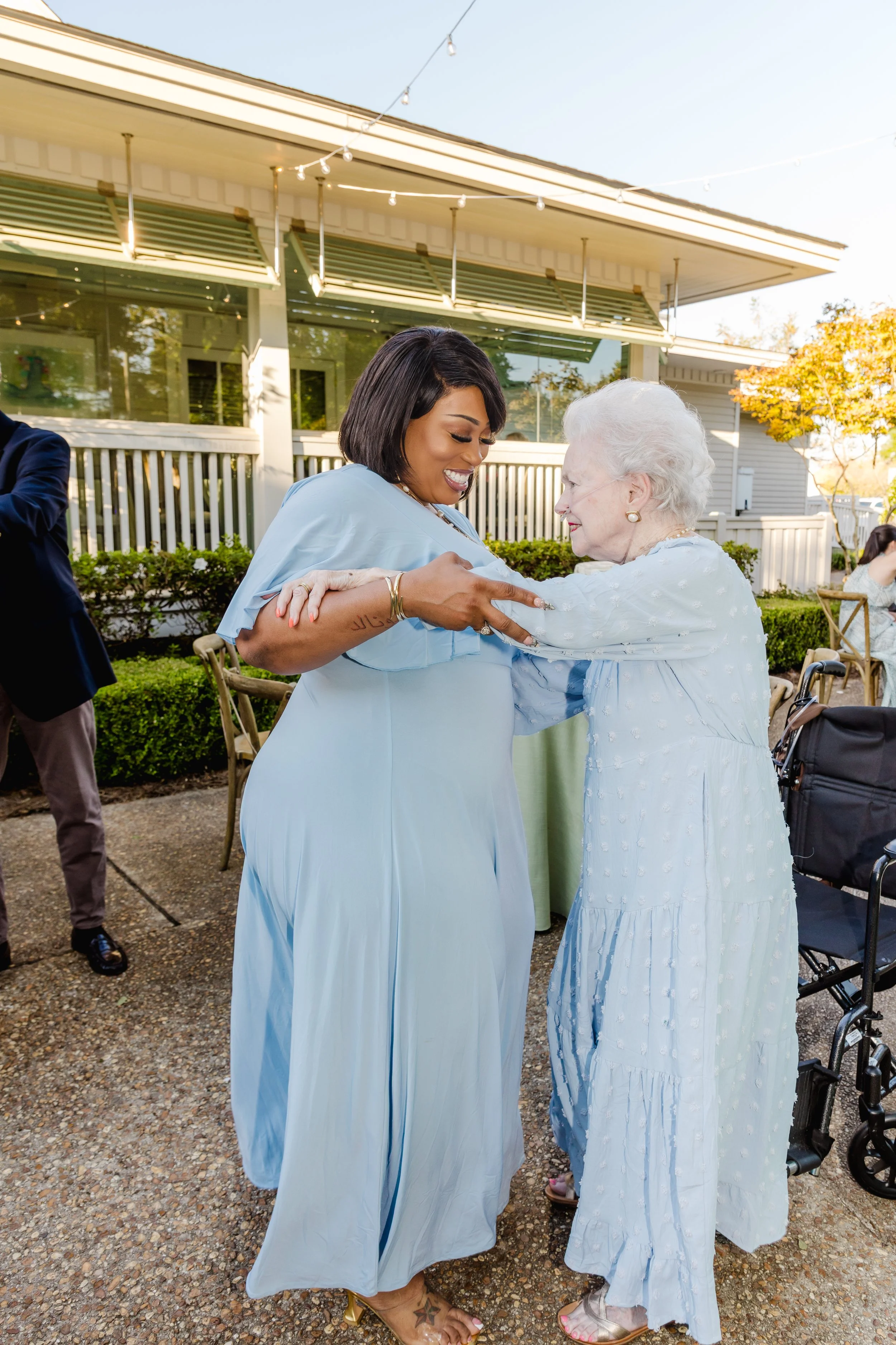 Copy of BBETH_CHIP_WEDDING_DAY_BLUE_ROOM_PHOTOGRAPHY-0416.jpg