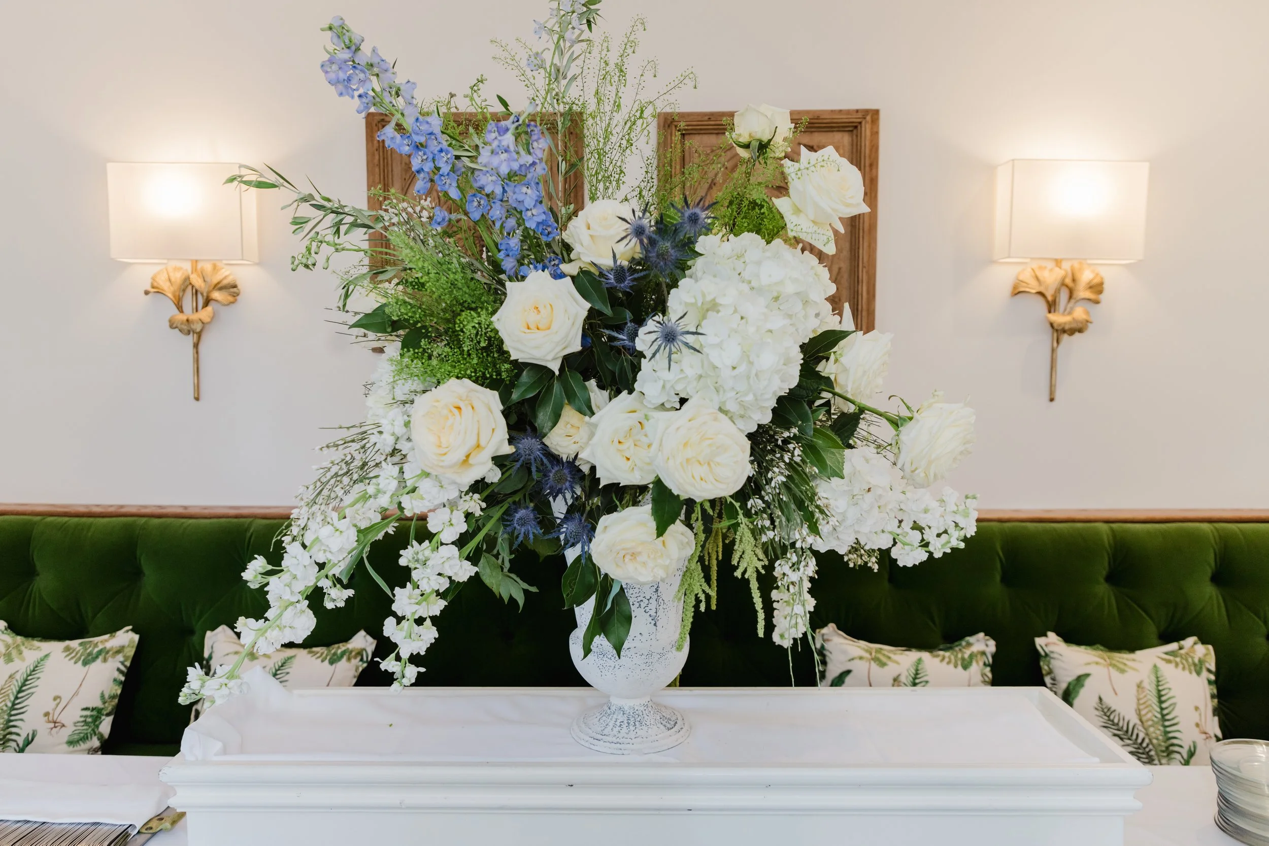 Copy of BBETH_CHIP_WEDDING_DAY_BLUE_ROOM_PHOTOGRAPHY-0009.jpg