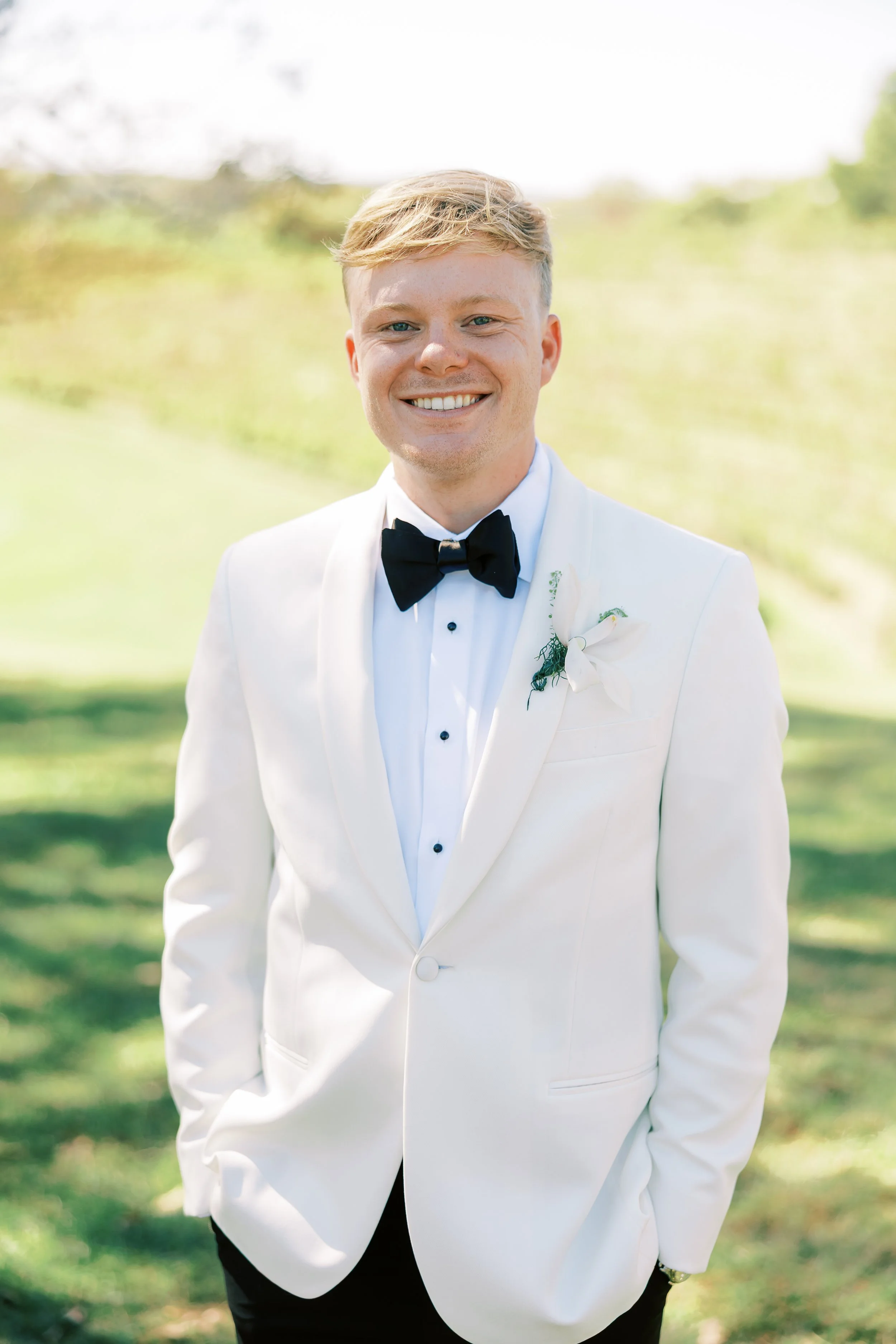 Copy of groom and groomsmen-0014.jpg