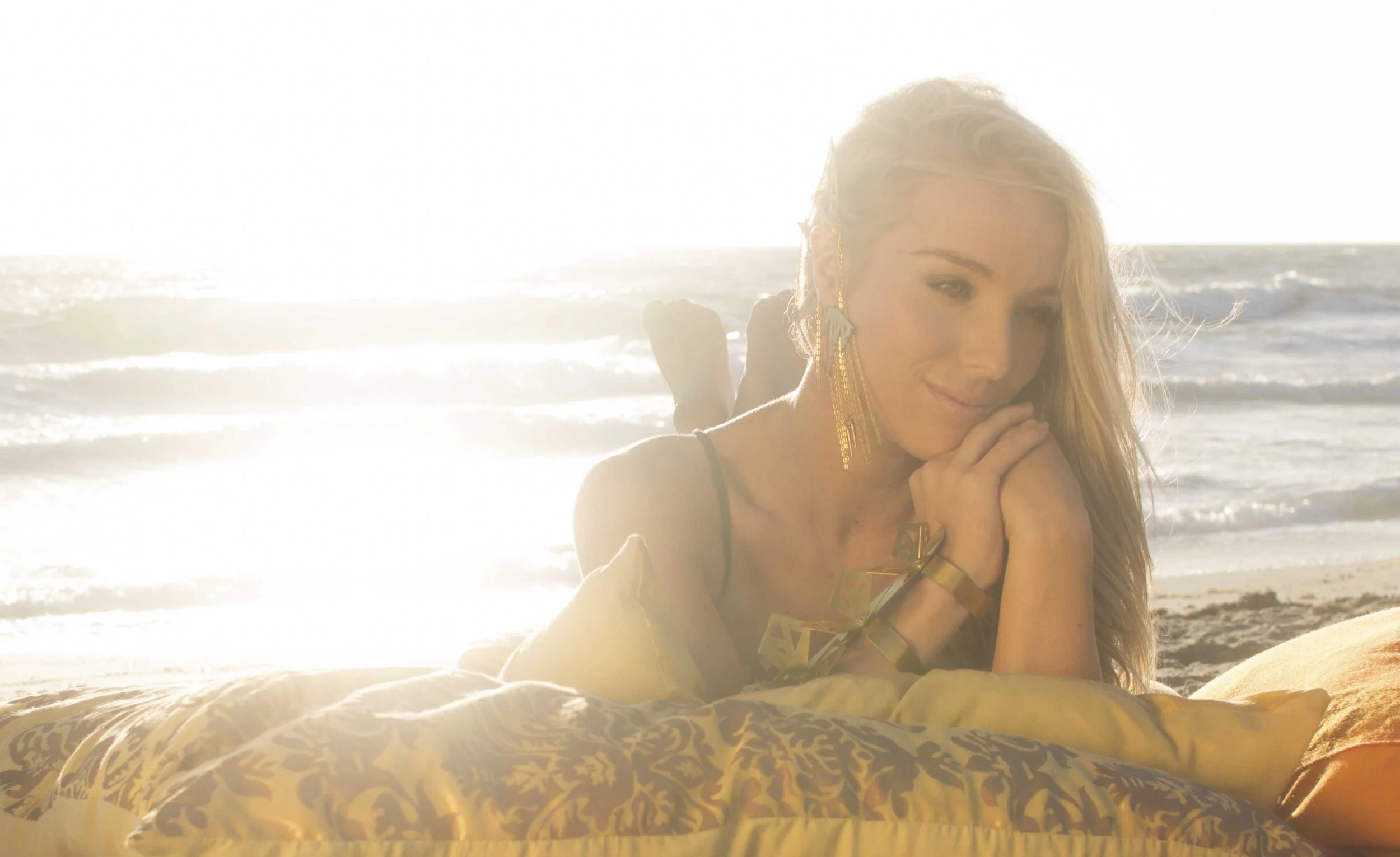 Singer Chelsea Basham styled by Haili Pue 