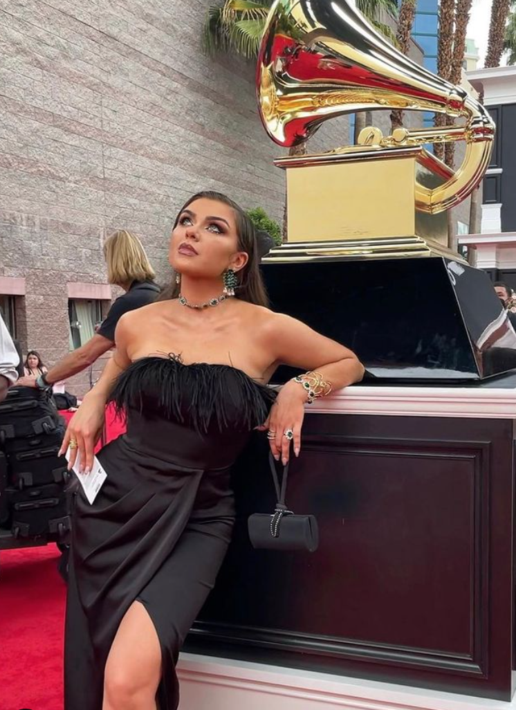 Screen Shot 2022-06-01 at 5.34.20 PM.png