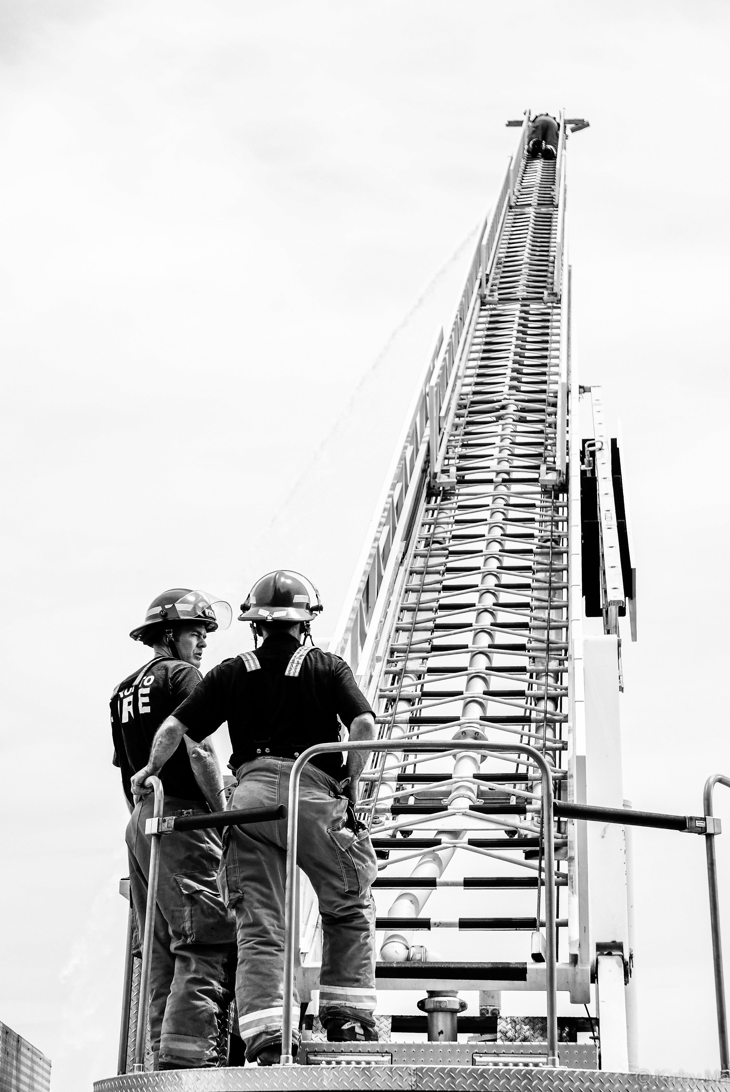 PC04 COURGAE DEMONSTRATING
(Canada)