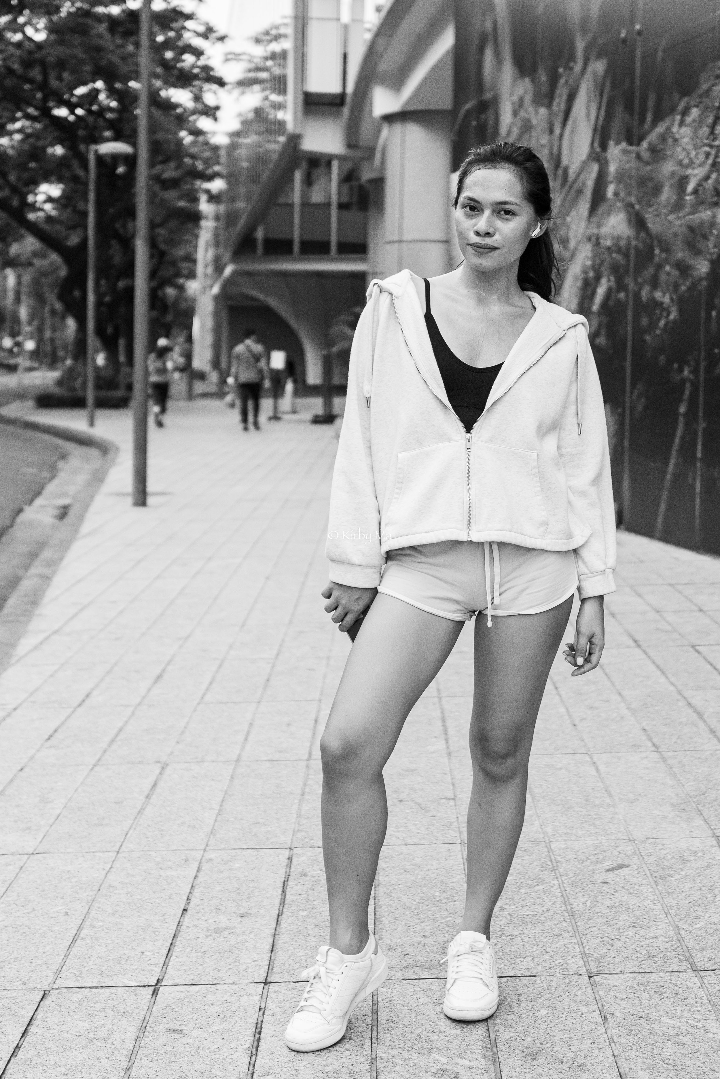 05: JOGGER RESTING