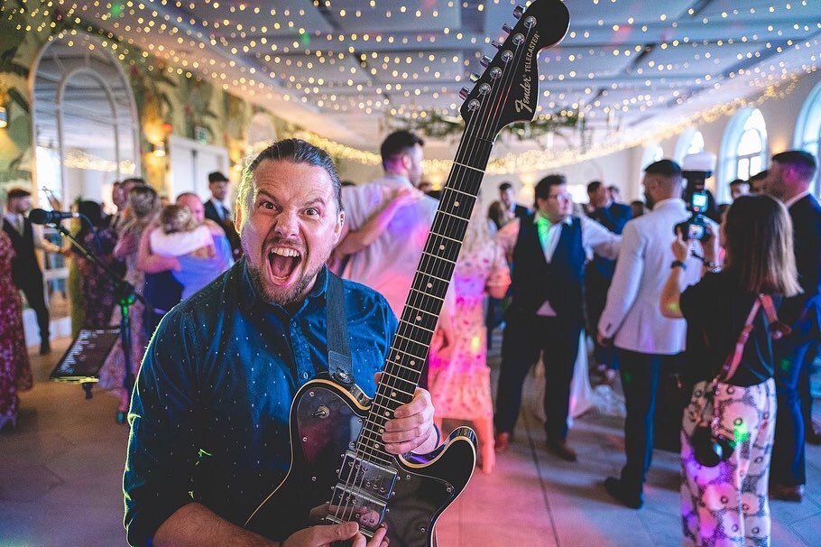 There&rsquo;s a chance Luke may have been a little too excited for the 2nd set after a full dance floor for the entire 1st set.

Amazing night at Deer Park playing for Hannah and Callum&rsquo;s wedding. Huge congrats and thanks so much for having us!